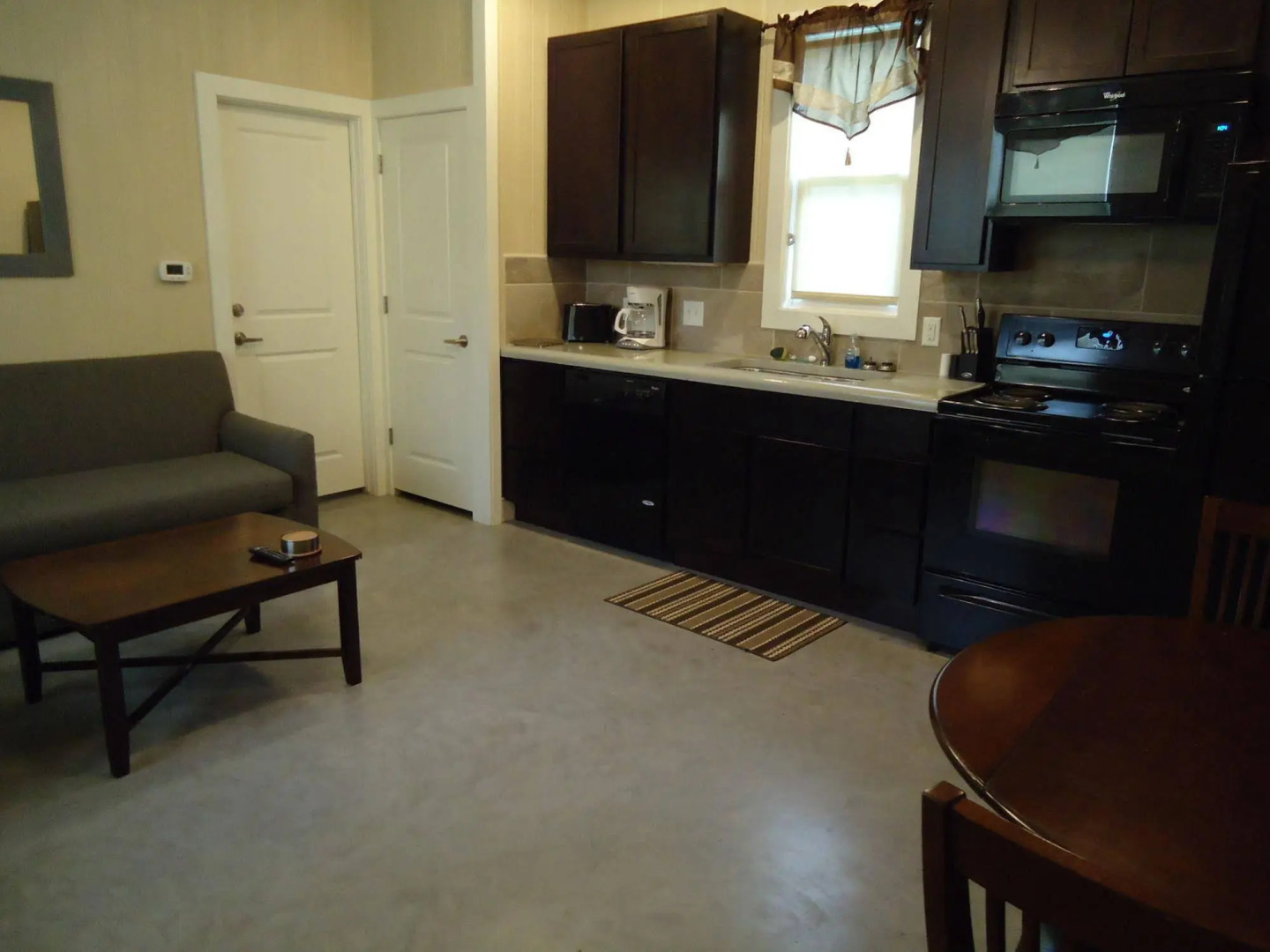 Karnes City Cottages