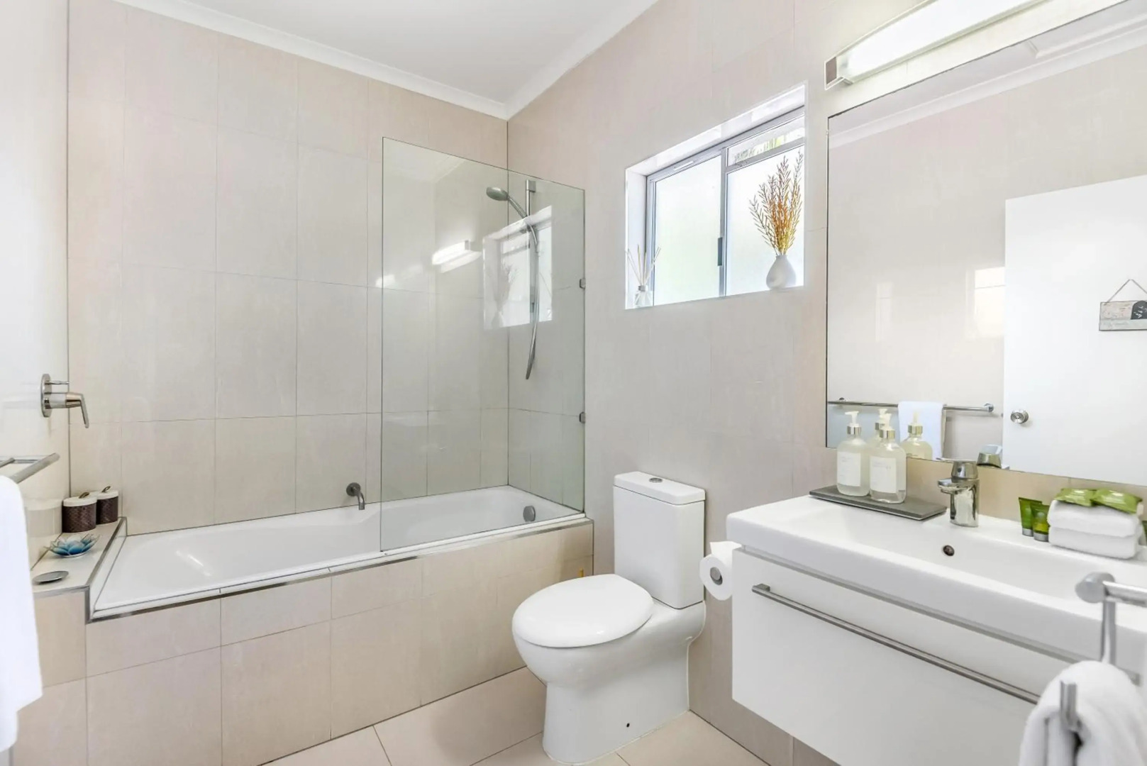 Reeforest☆2 pools☆spa☆hammock☆scooters☆WiFi☆Netflix☆parking☆