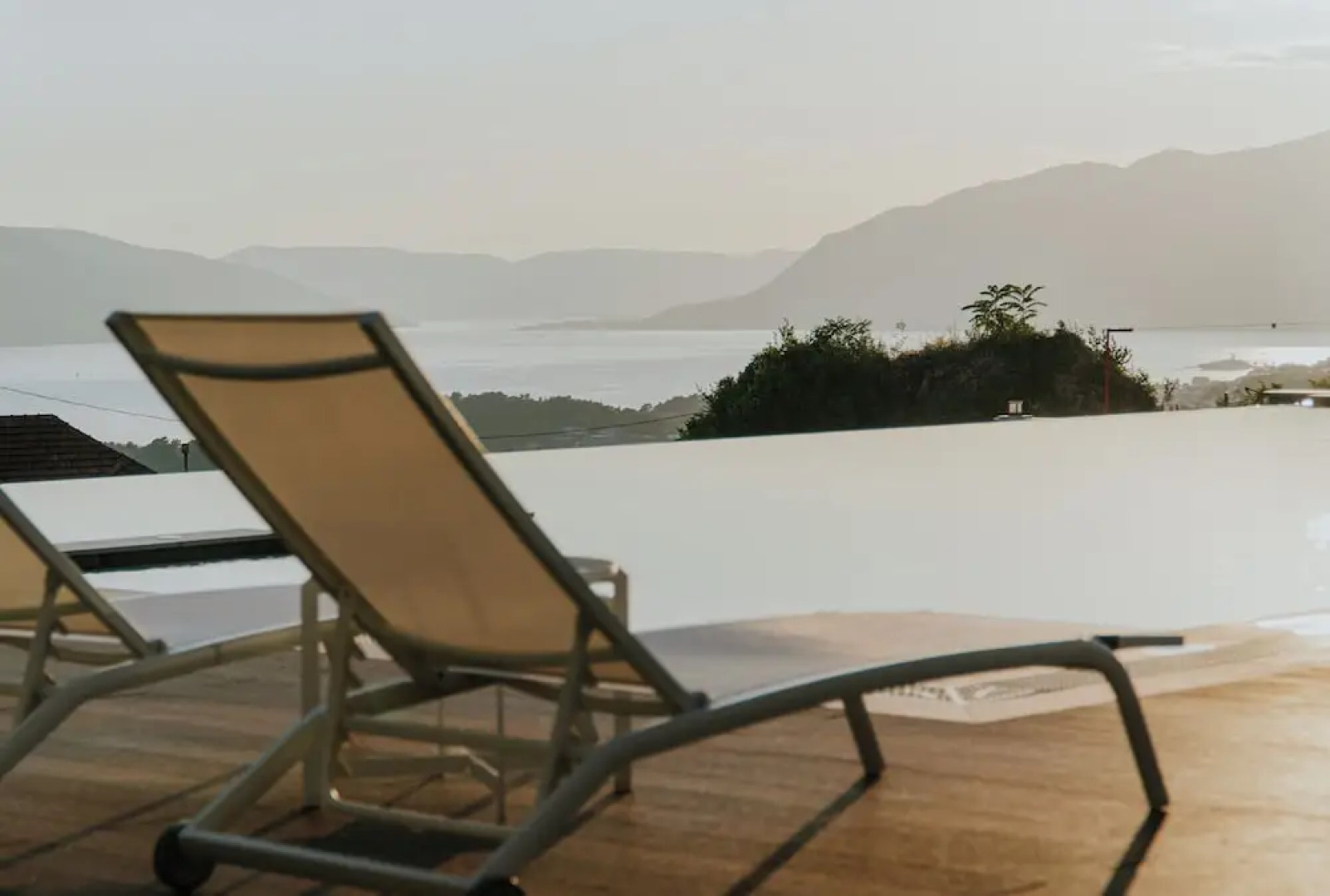 Royal Blue Resort & Residence