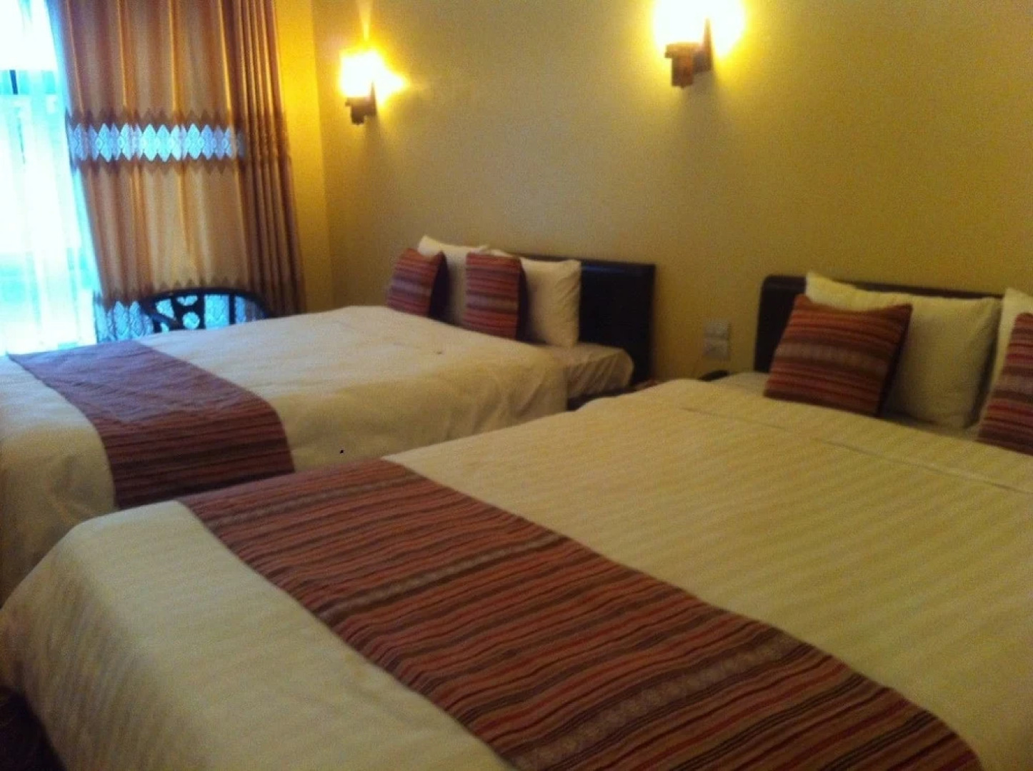 Mai Chau Ecohouse - Guest House