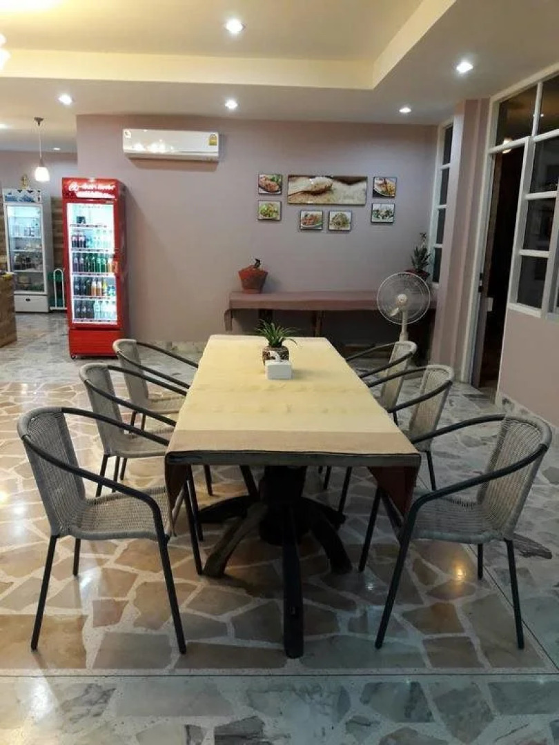 Baansuan Keb Tawan Resort