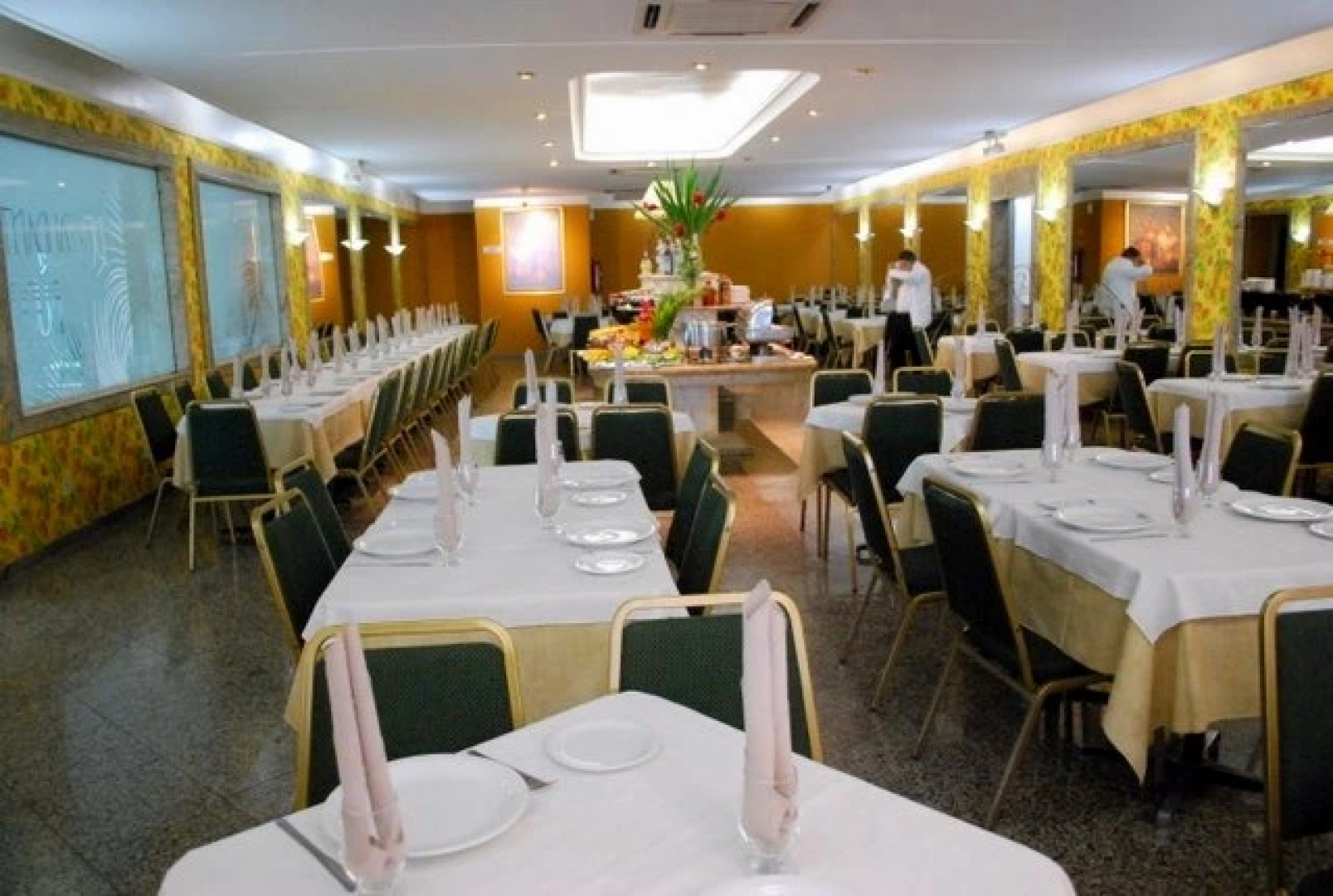 Aquarius Selva Hotel