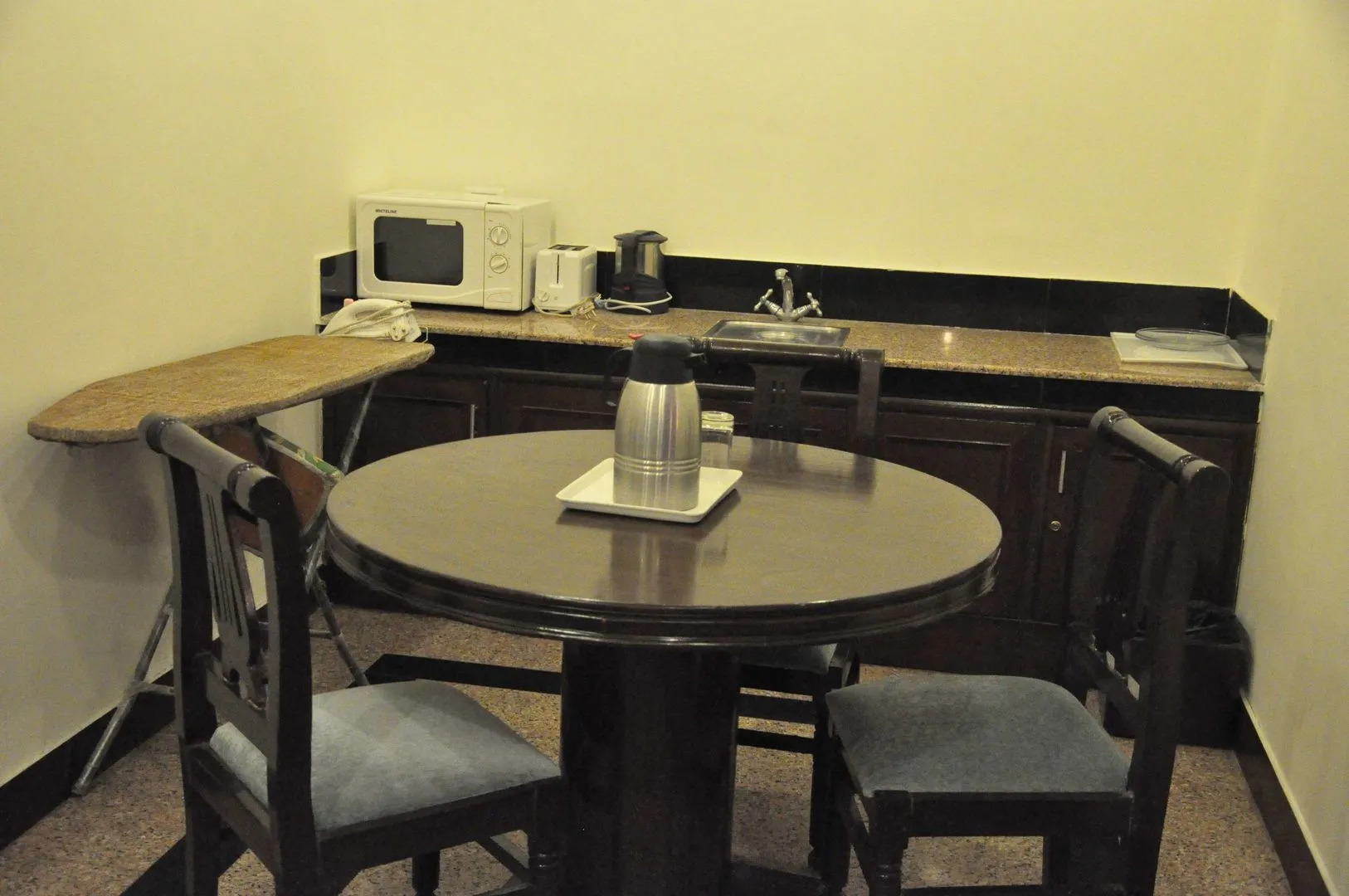 Green n Breeze Resort & Spa Mussoorie