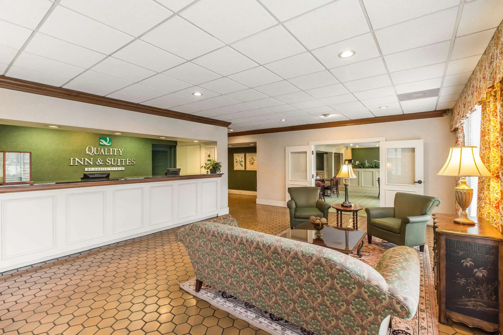 Quality Inn & Suites McDonough South I-75