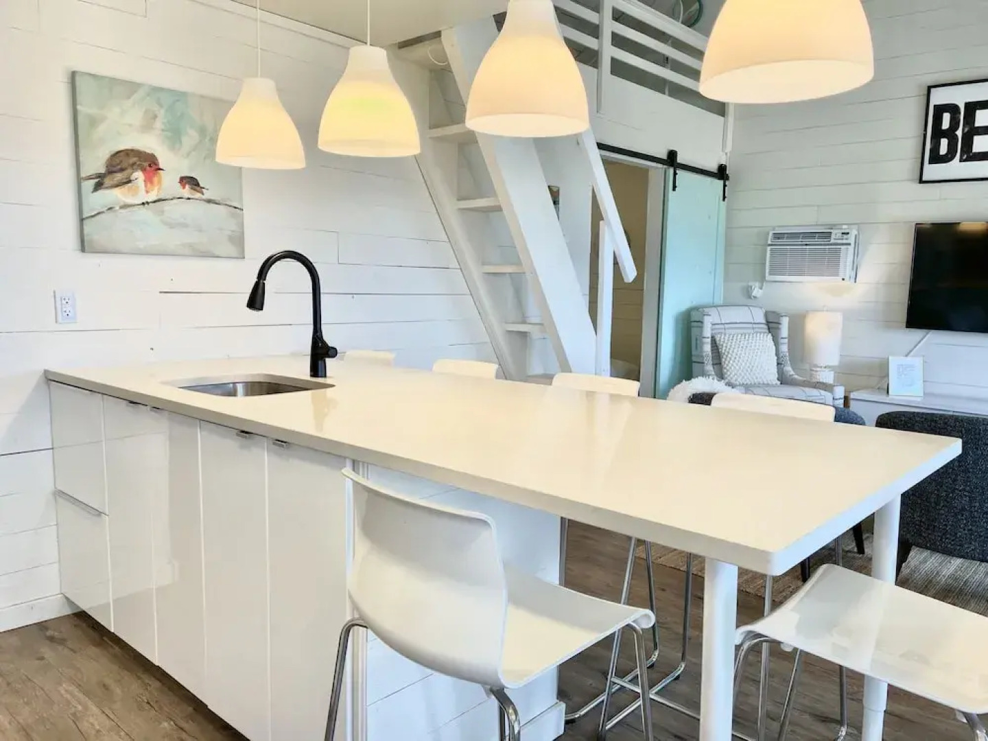 The Little Blue Beach House, A Dream Cottage