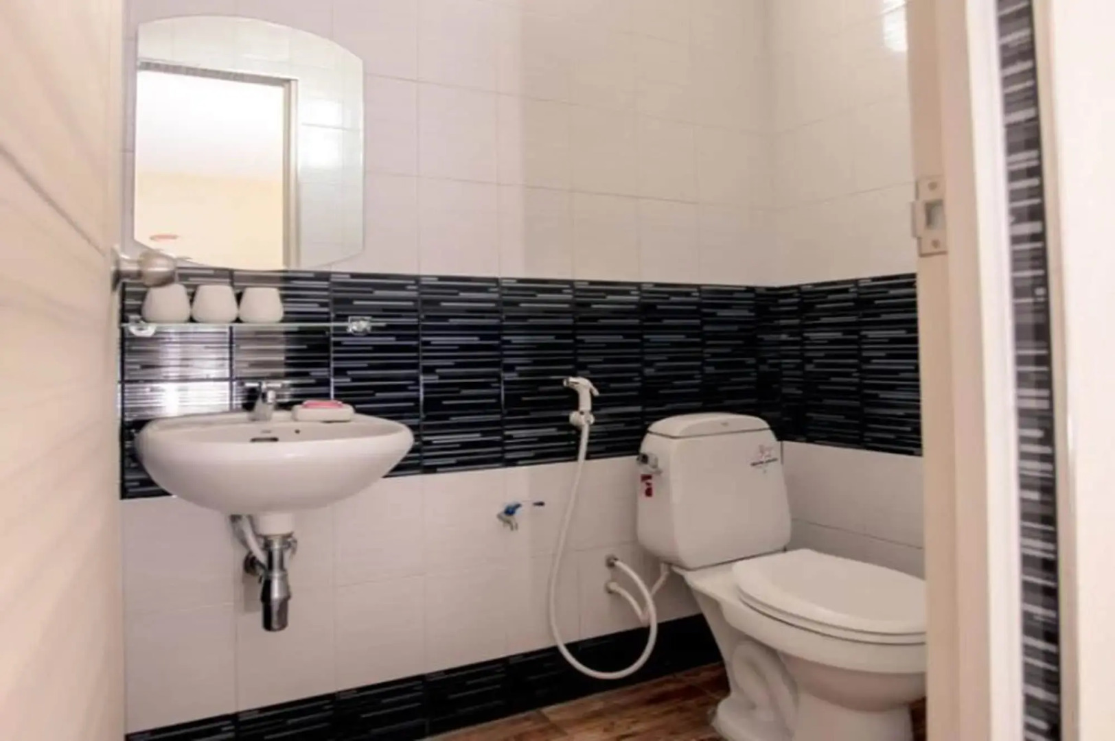 Klang Muang at Nongkhai Hotel