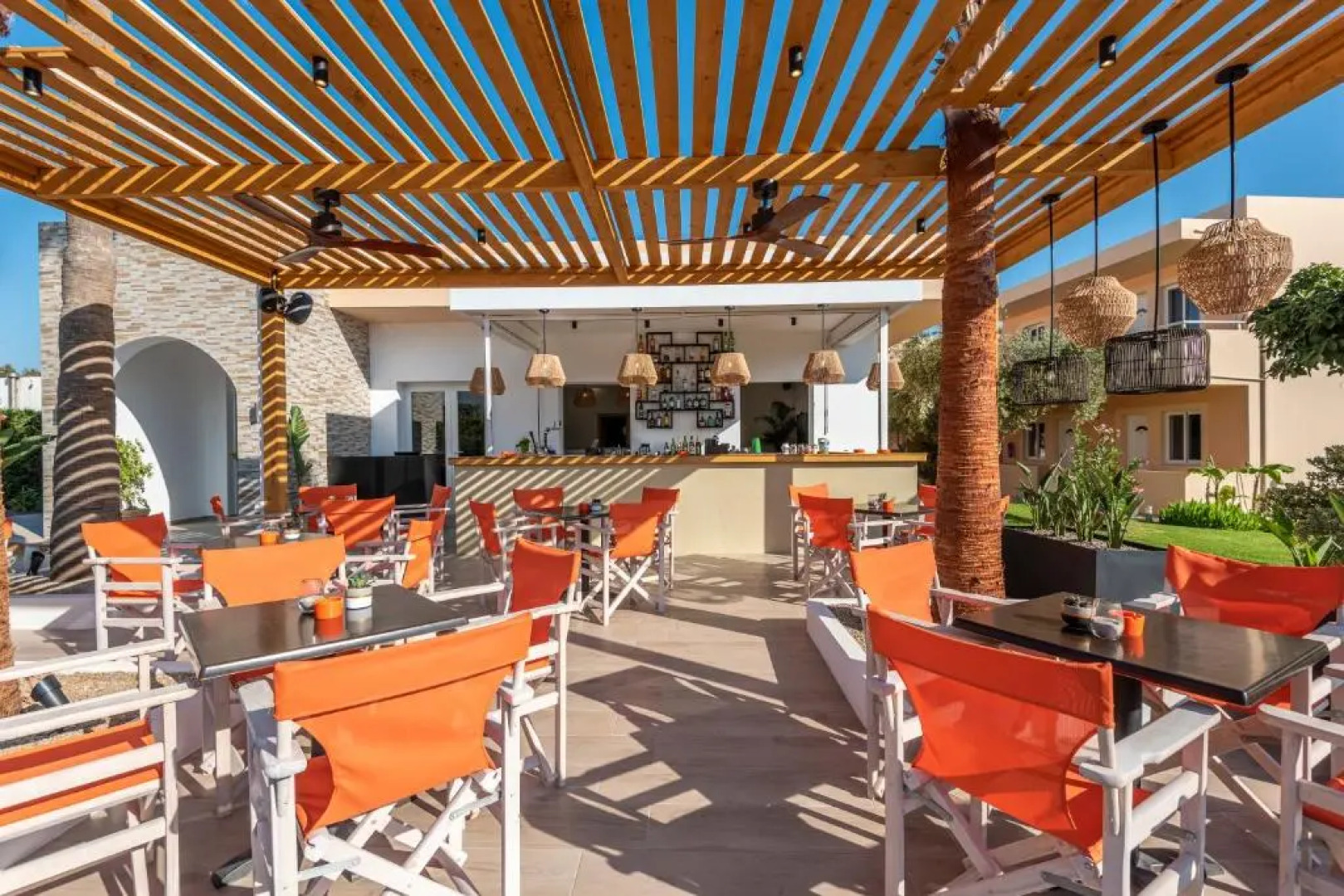 Cirillo Family Hotel-Christinas Studios