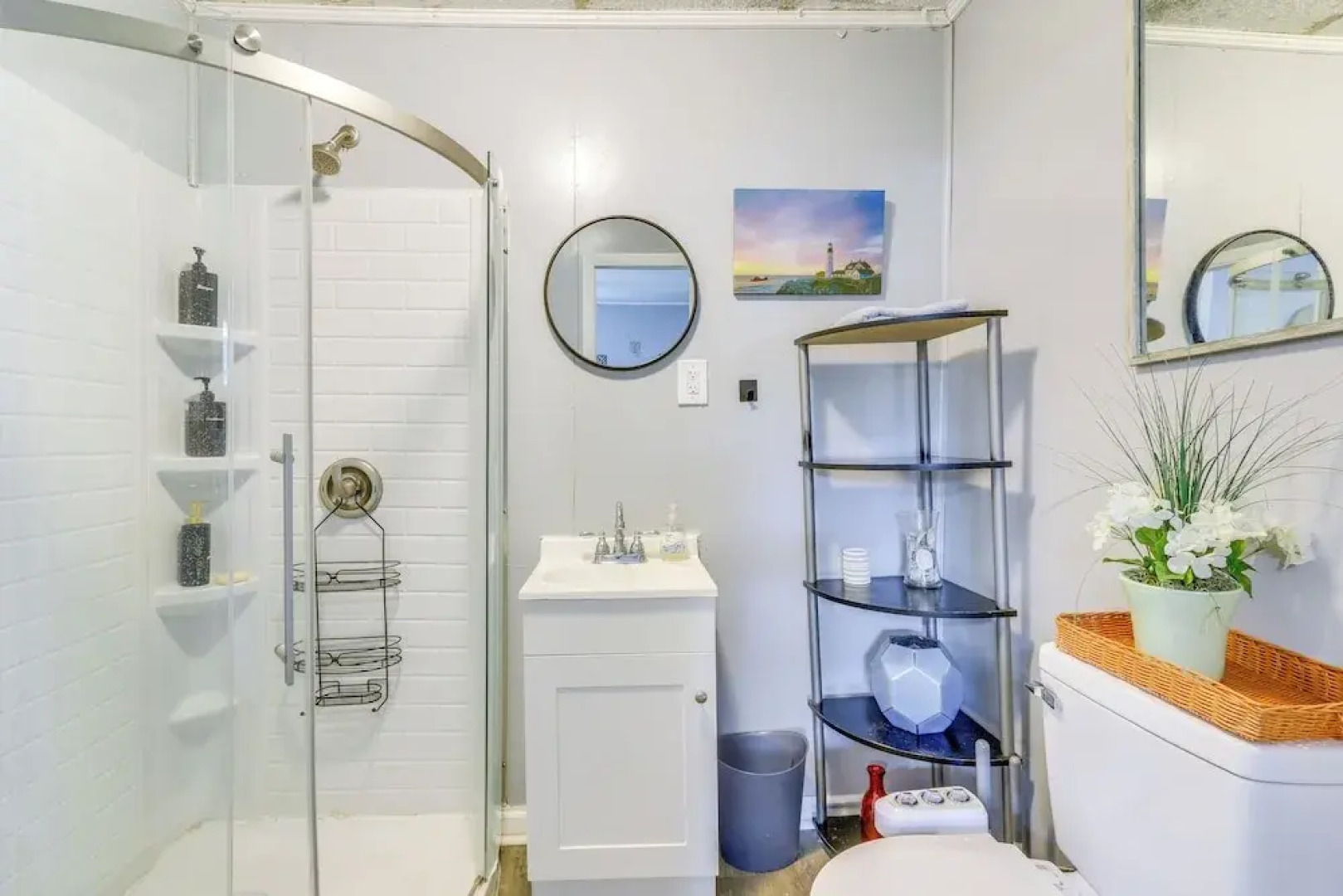 1 Mi to Sands Beach: Walkable Island Home w/ Yard!