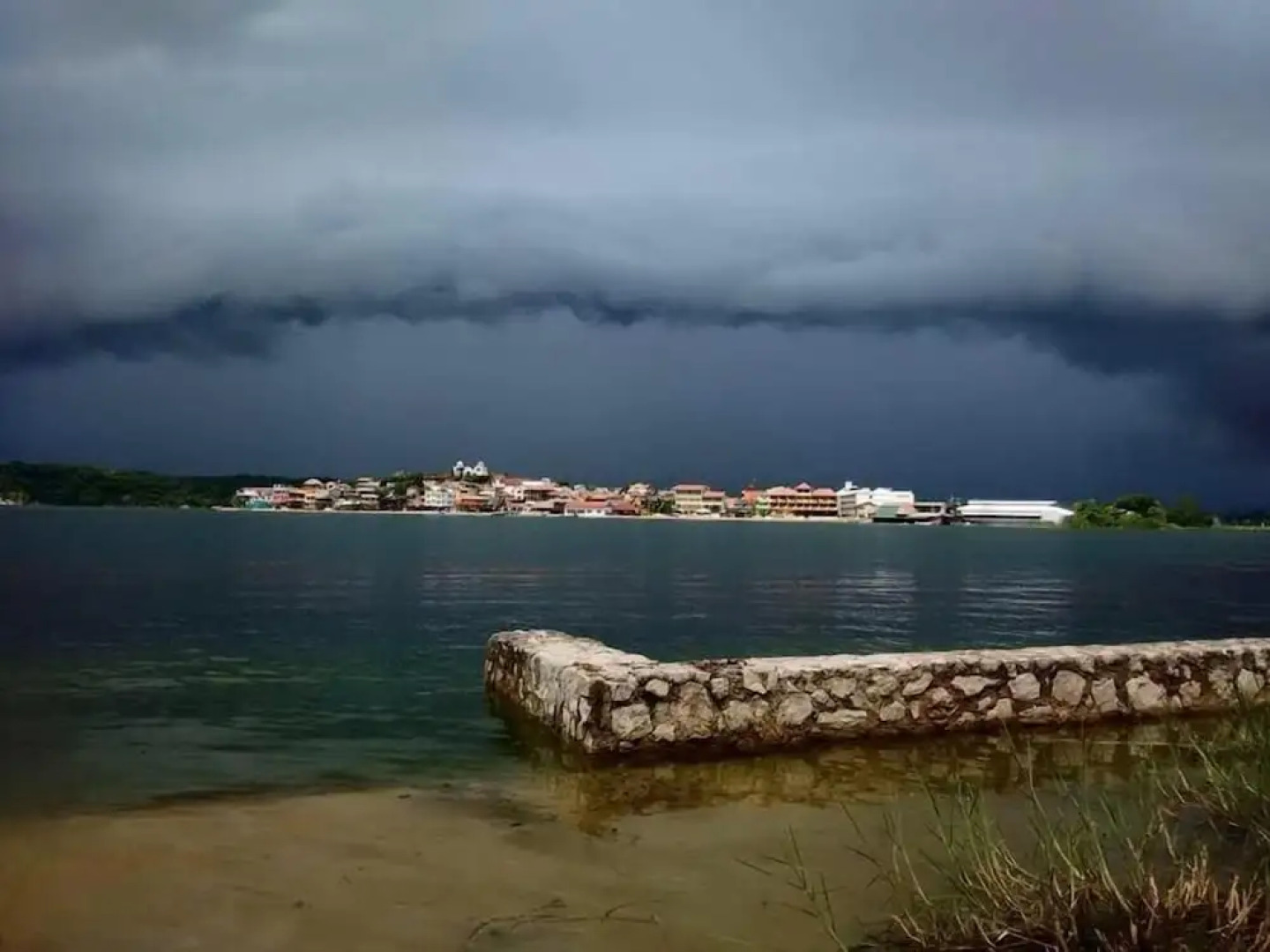 Hotel Santa Bárbara Tikal