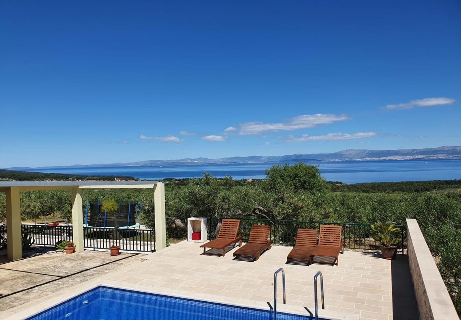 Holiday house Mario - with pool: Supetar, Island Brac