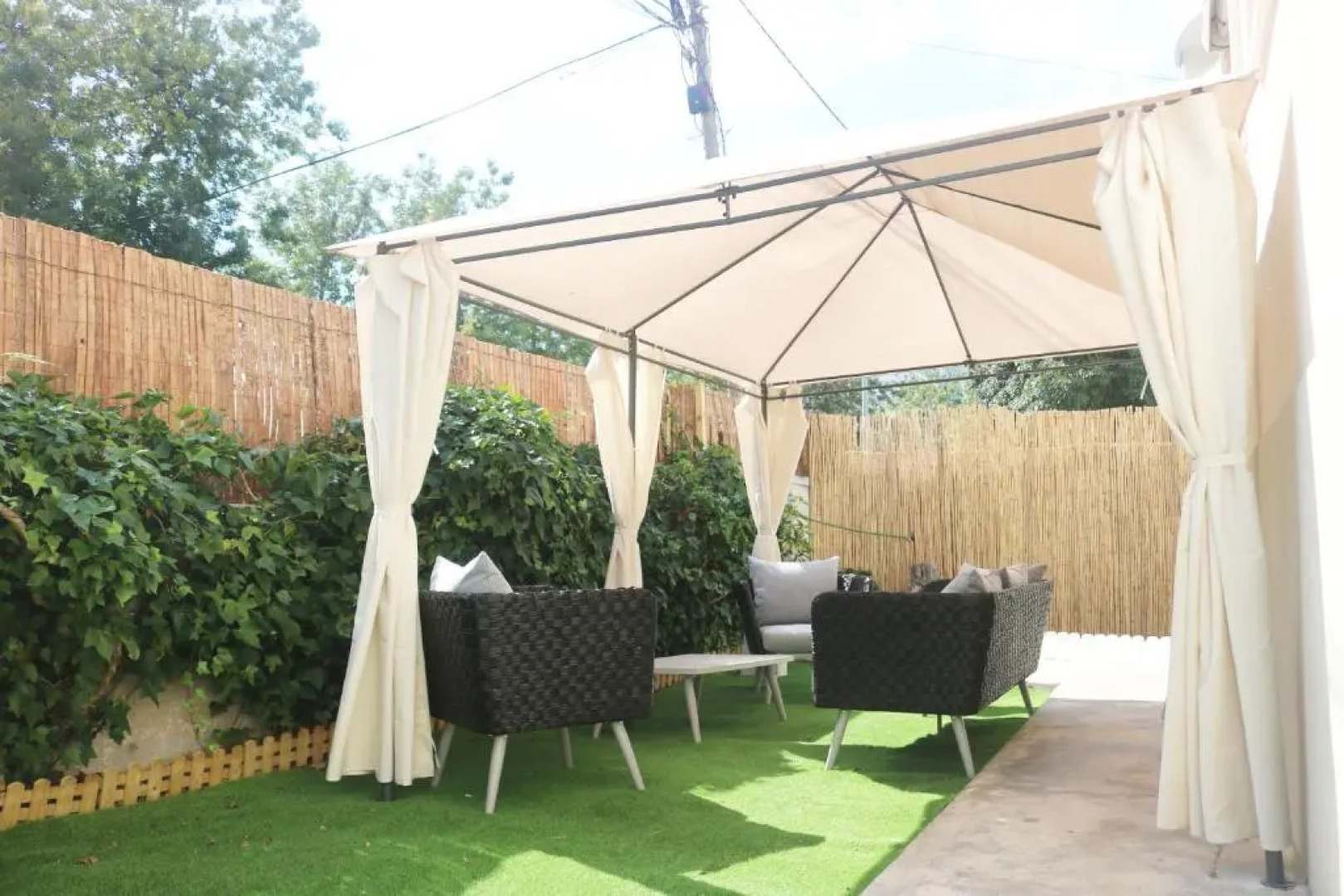 Green Element Guesthouse