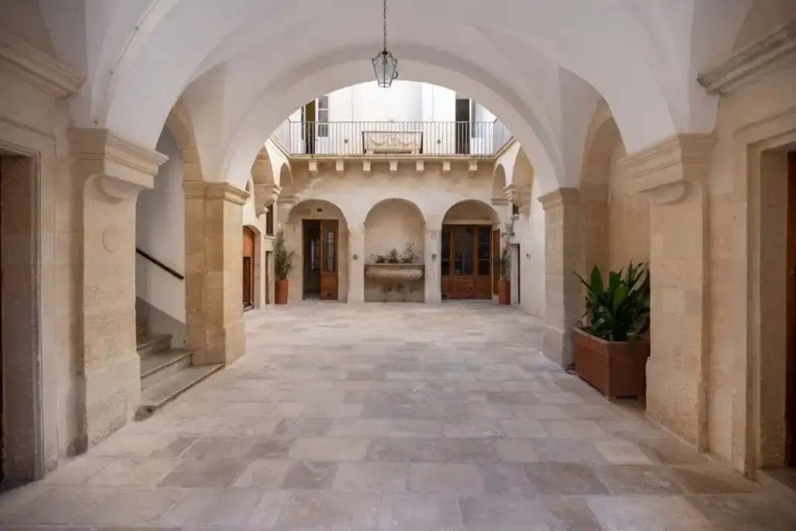 PALAZZO GARZIA - Dimora storica