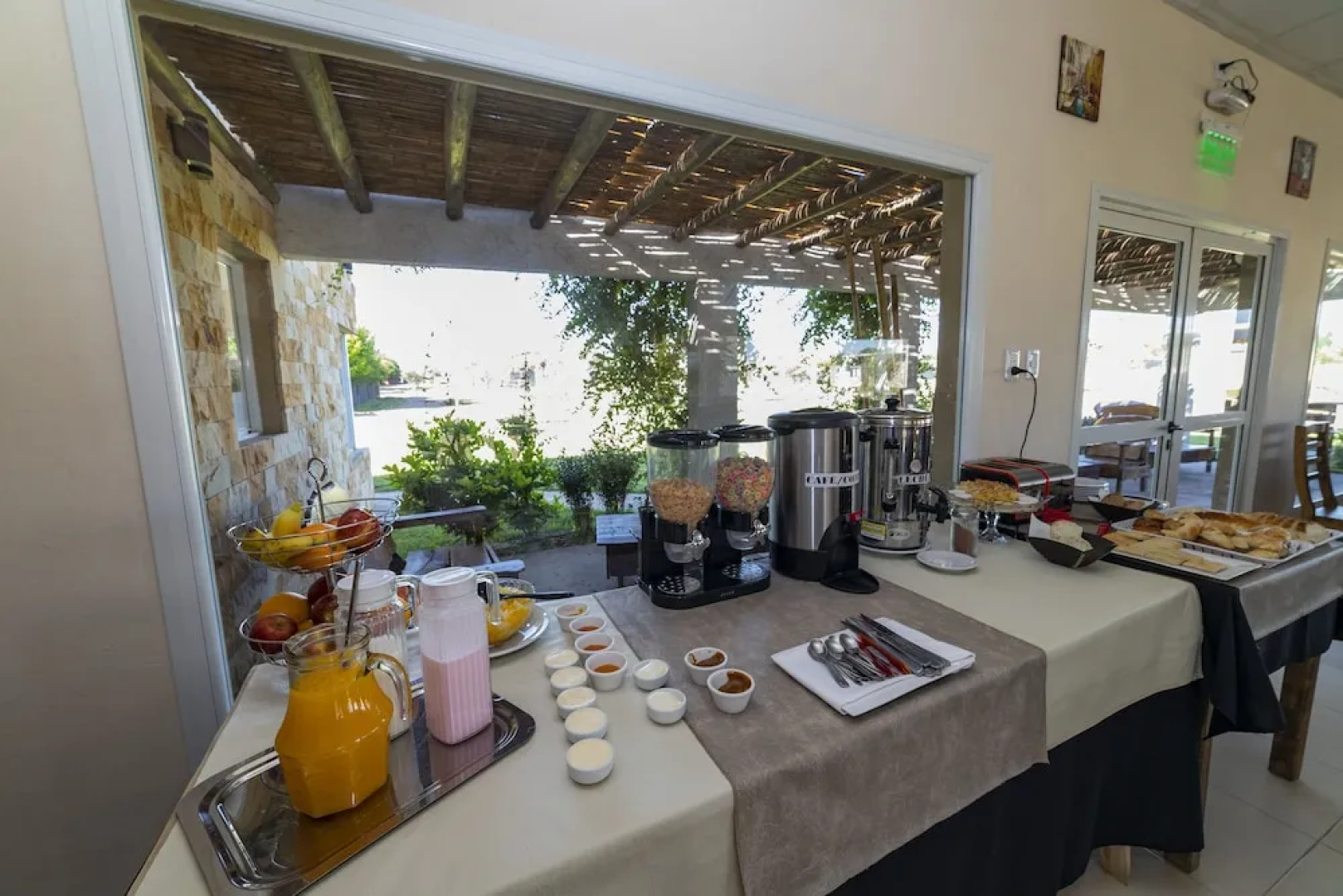 Azalea Luxury Lodge