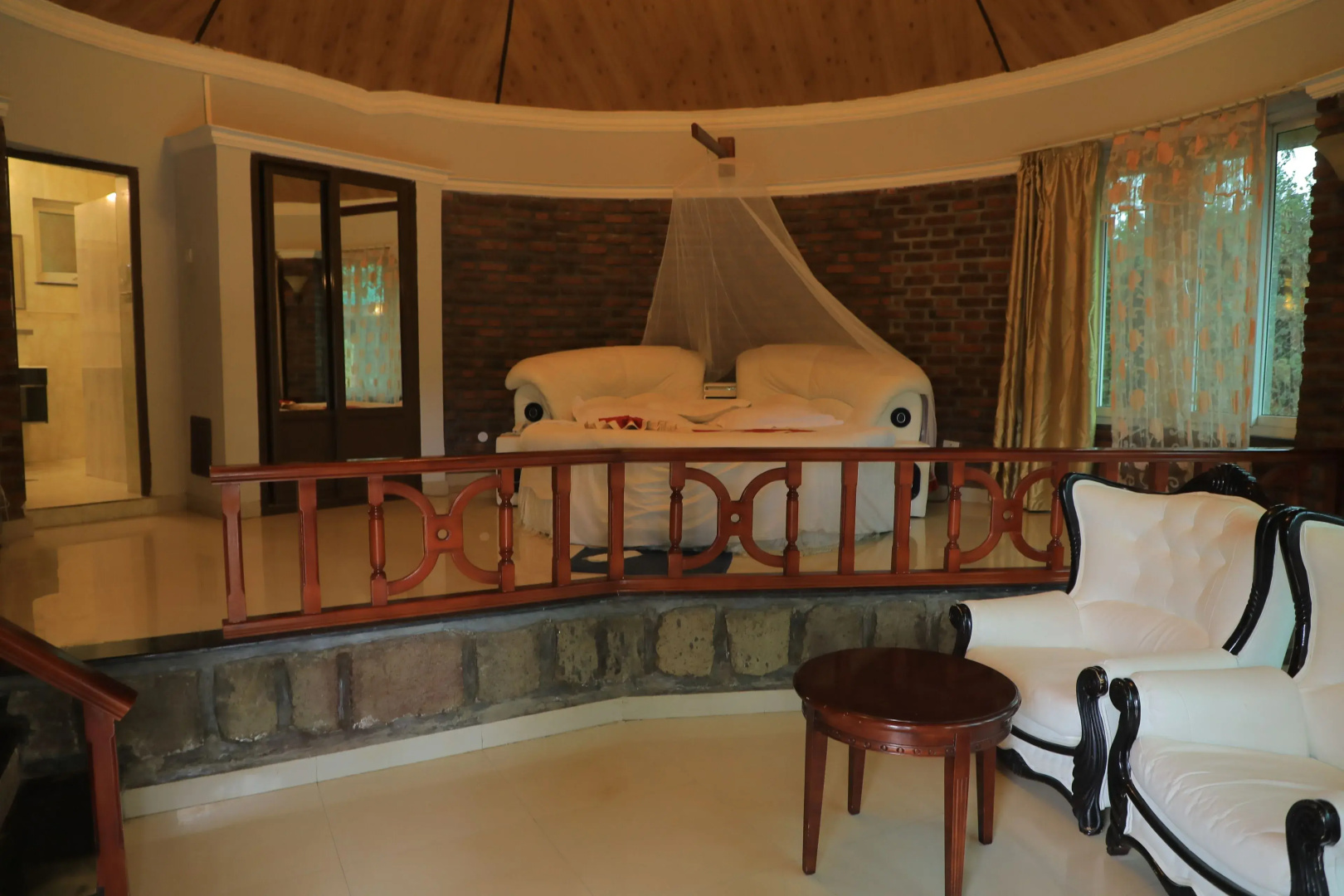 Lewi Resort And Spa