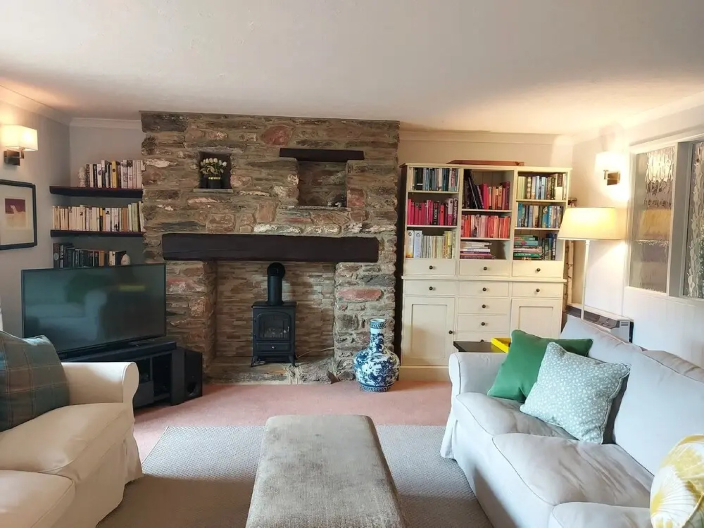 Coastal 4-bed Barn Between Salcombe & Hope Cove