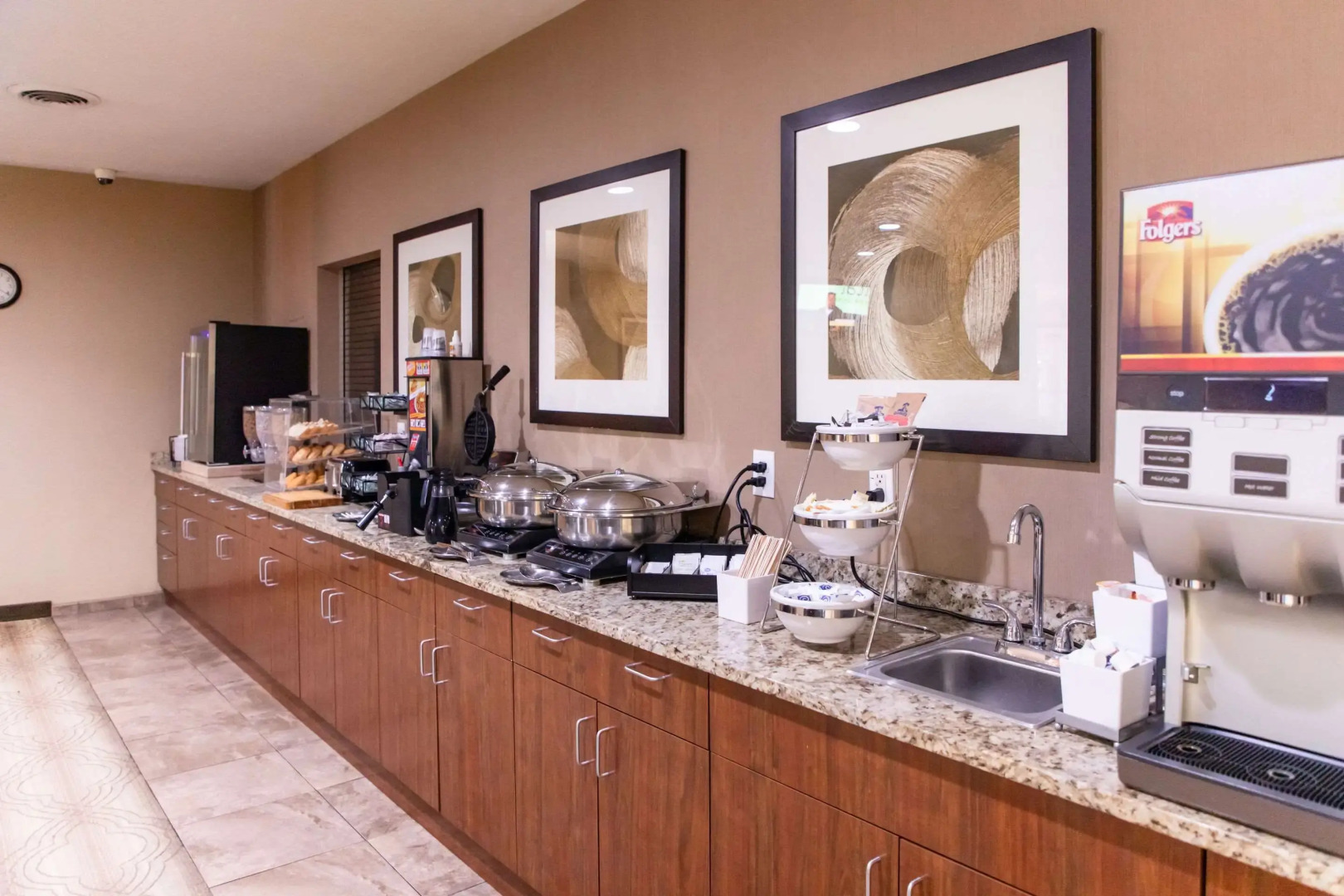 MainStay Suites Fargo - I-94 Medical Center