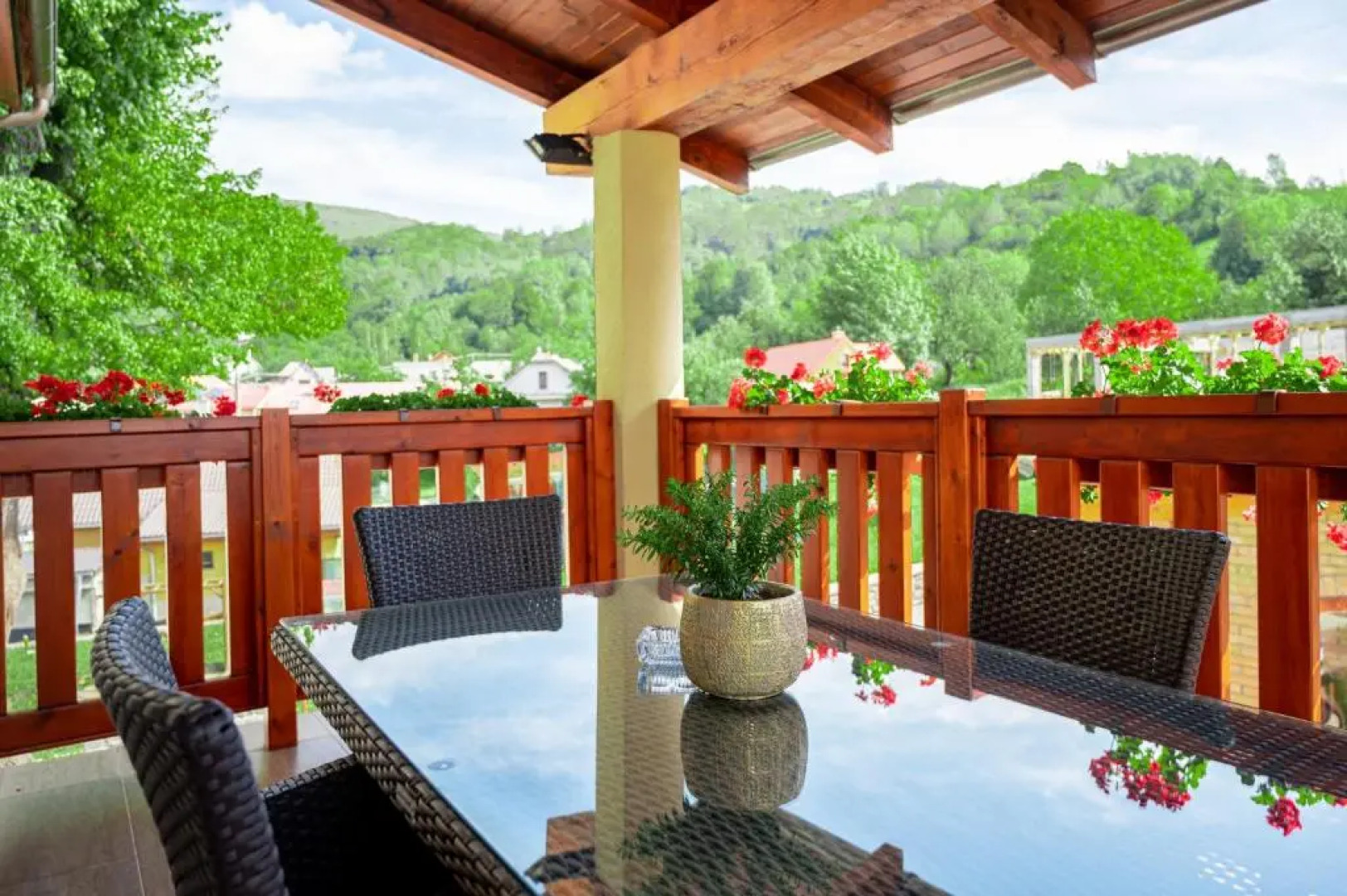 Penzion Sivý Kameň