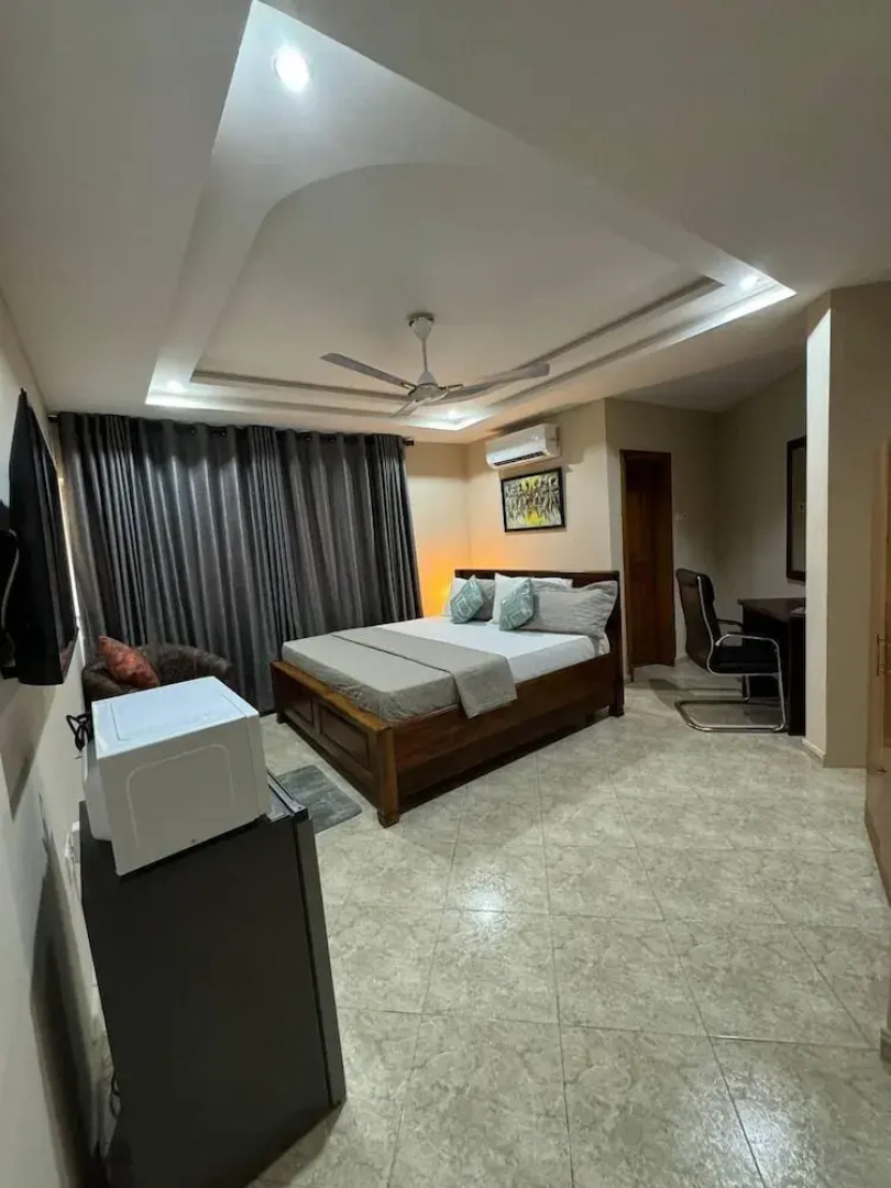 Chester Hill Residence