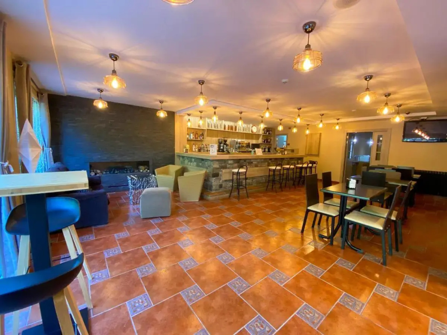 Somriu Hotel Vall Ski