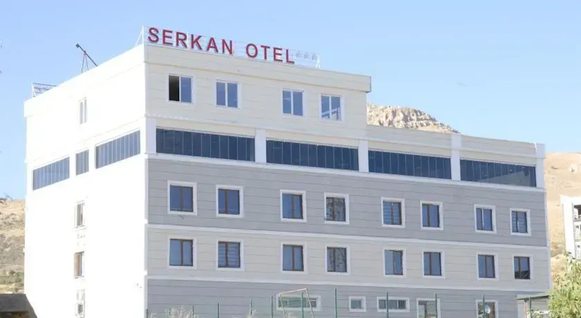 Serkan Hotel