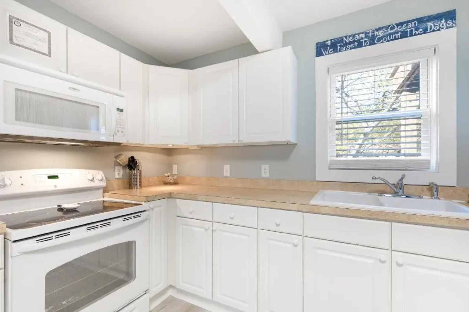 LaCasa Atlantica Unit B