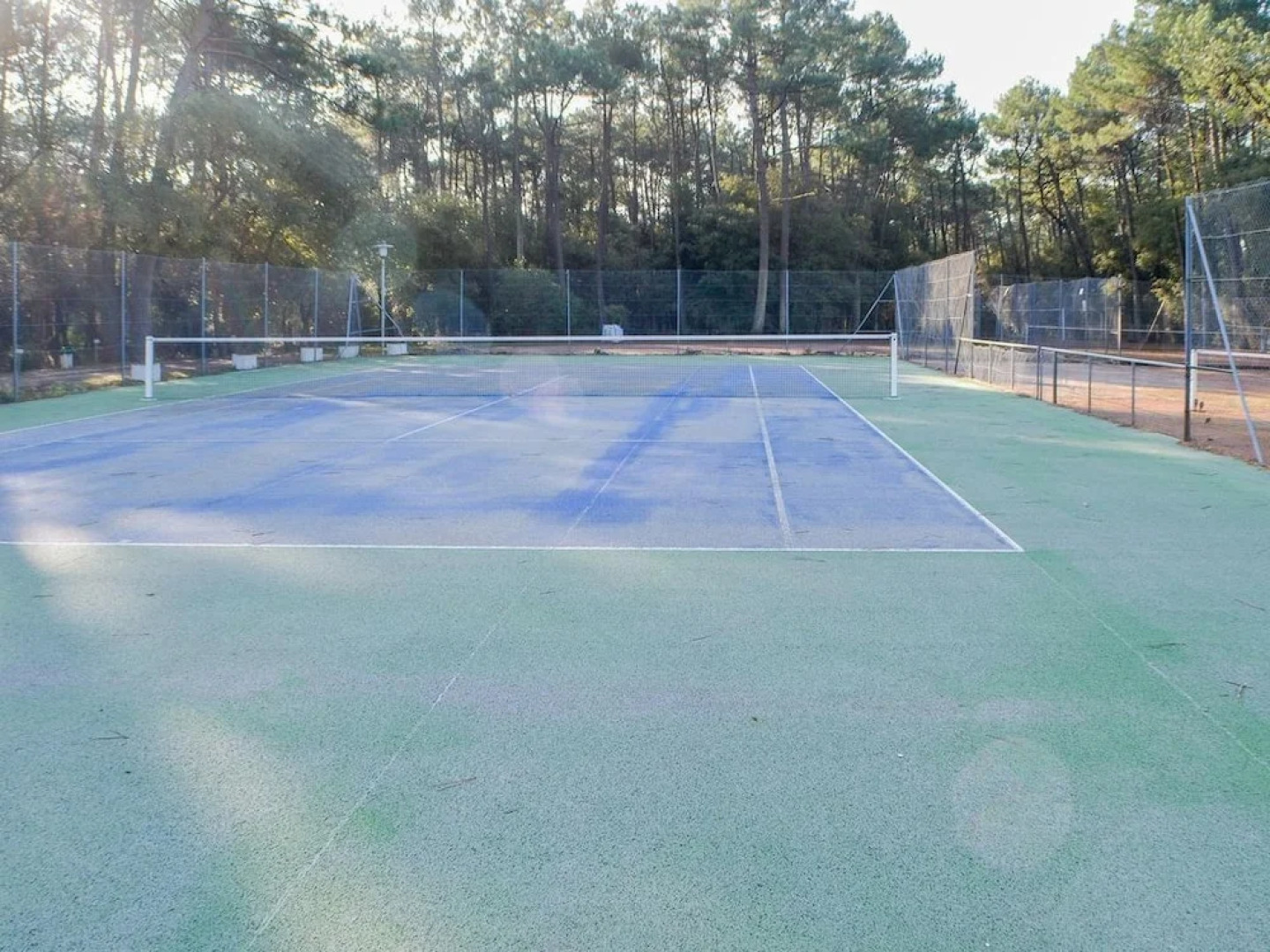 Piscine et Tennis et Proche Plage