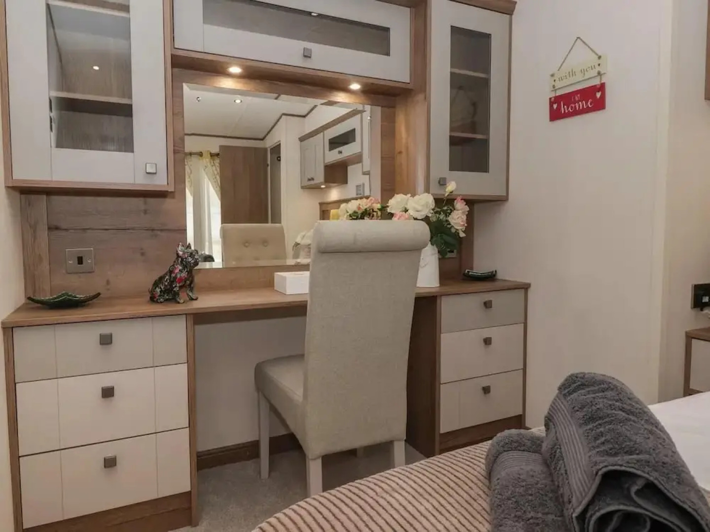 Whispering Willows 2-bed Lodge in Scarborough