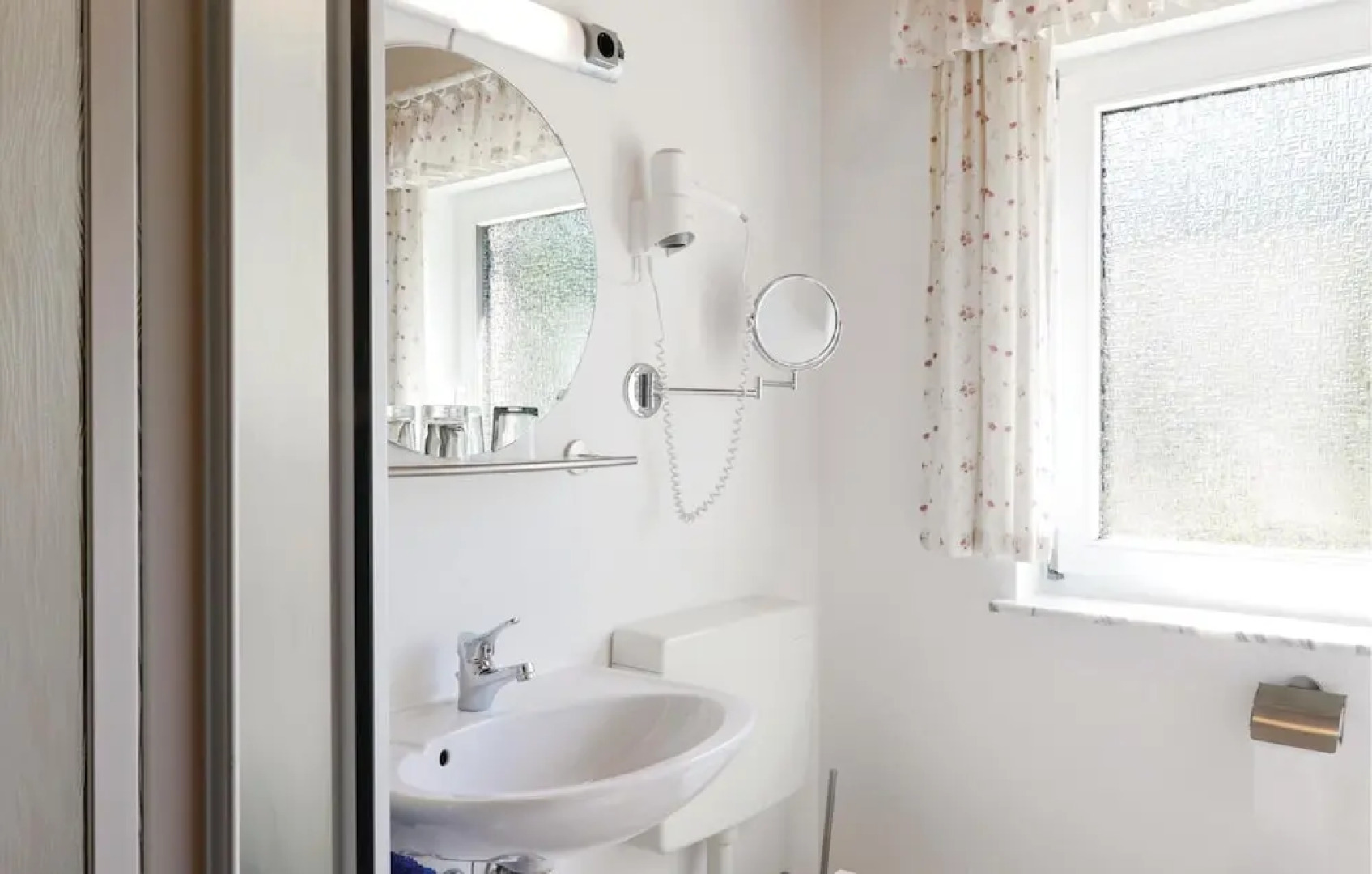 Amazing Home in Thalfang With 2 Bedrooms