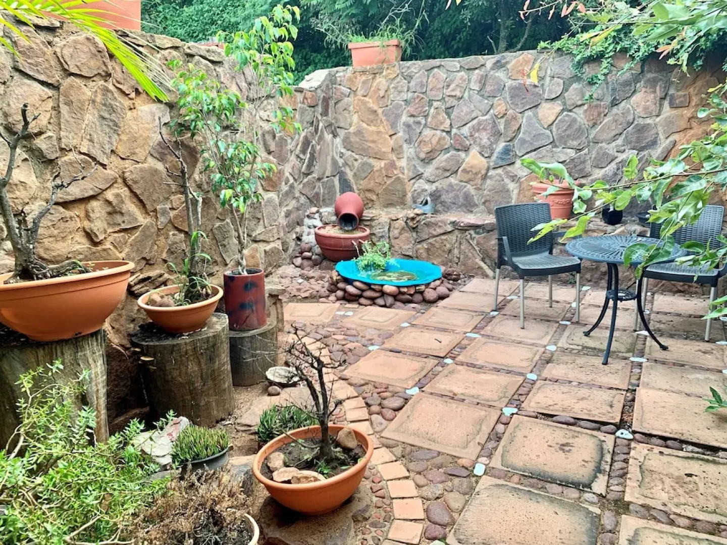 Horseback Africa - Pinto's Lodge