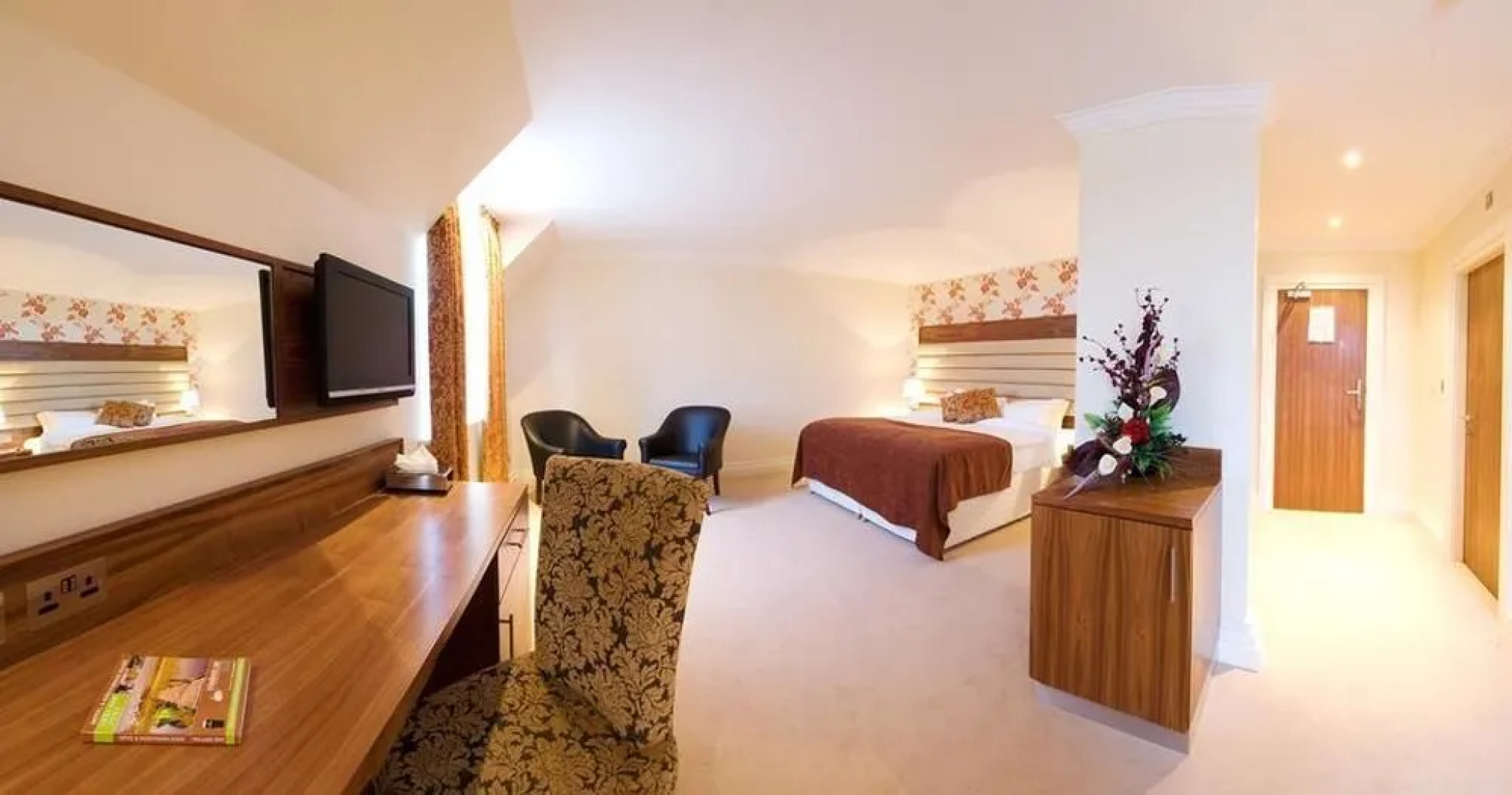 Westport Country Lodge Hotel