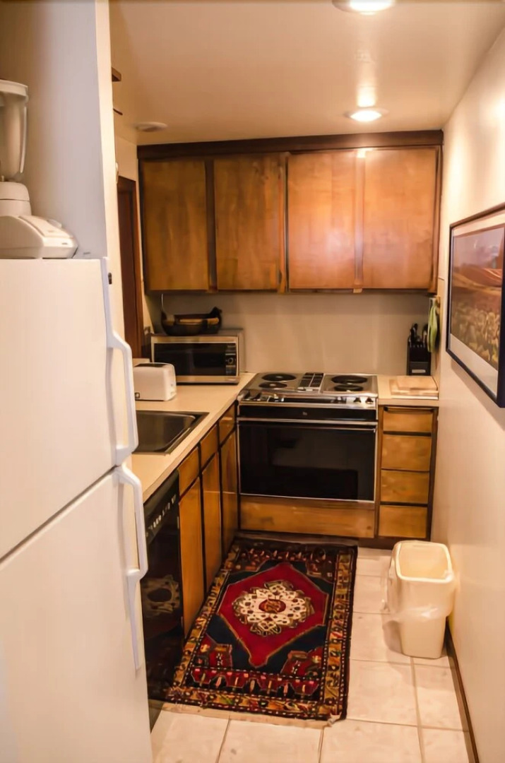 Mt. Baker Lodging Condo 20 – FRPL, WiFi, Sleeps 6! by MBL