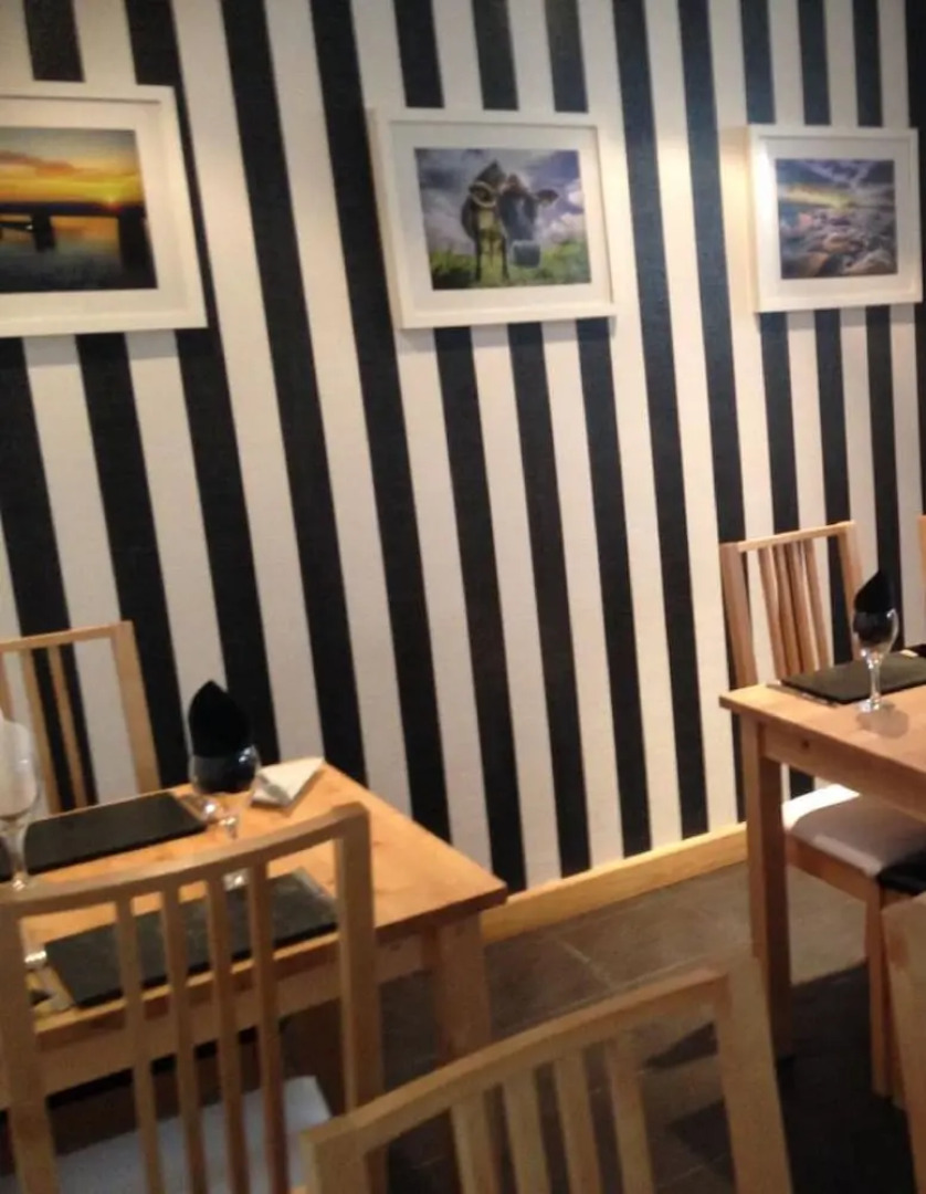 Old Bank House Hotel