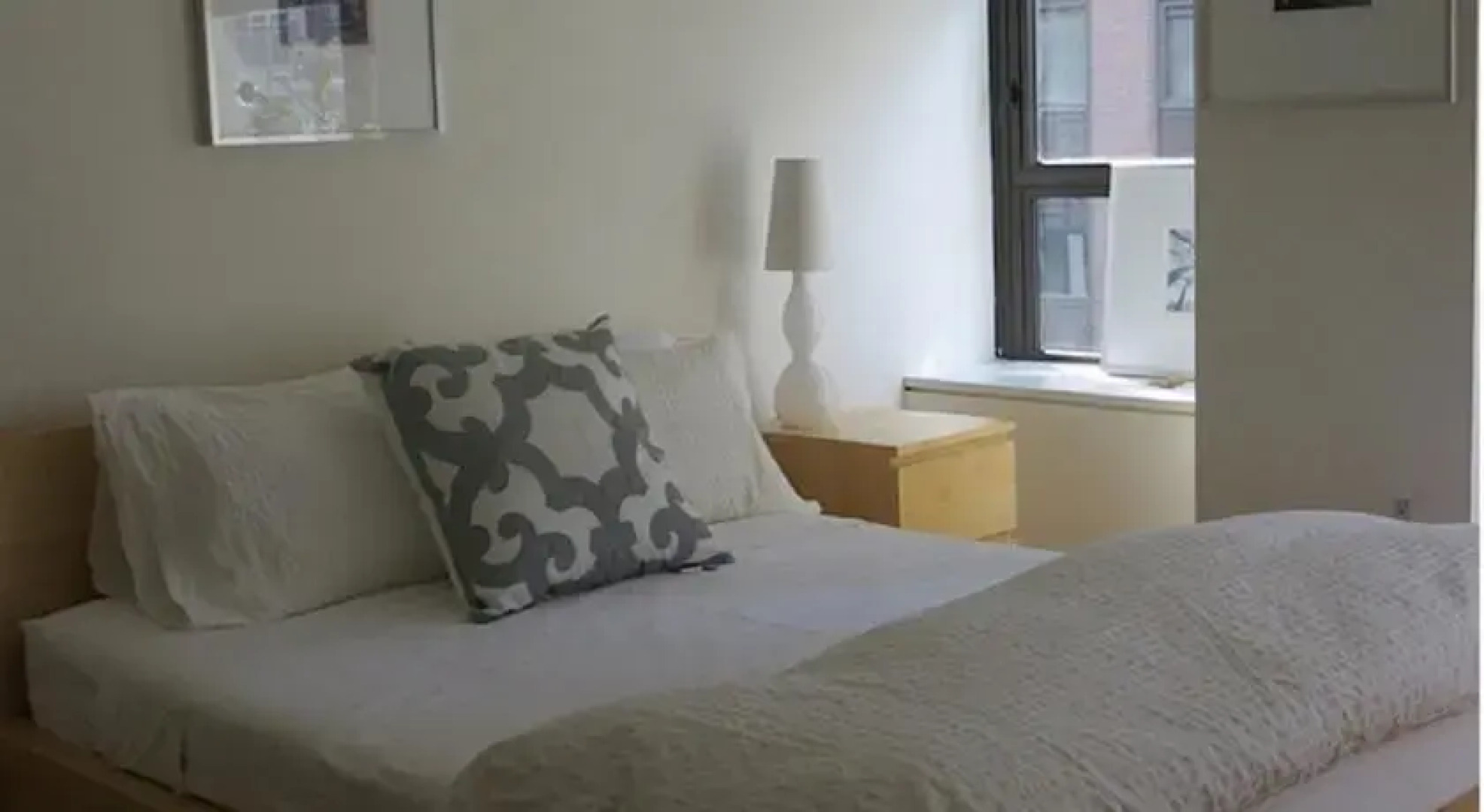 Studio Apartment - Wall Street