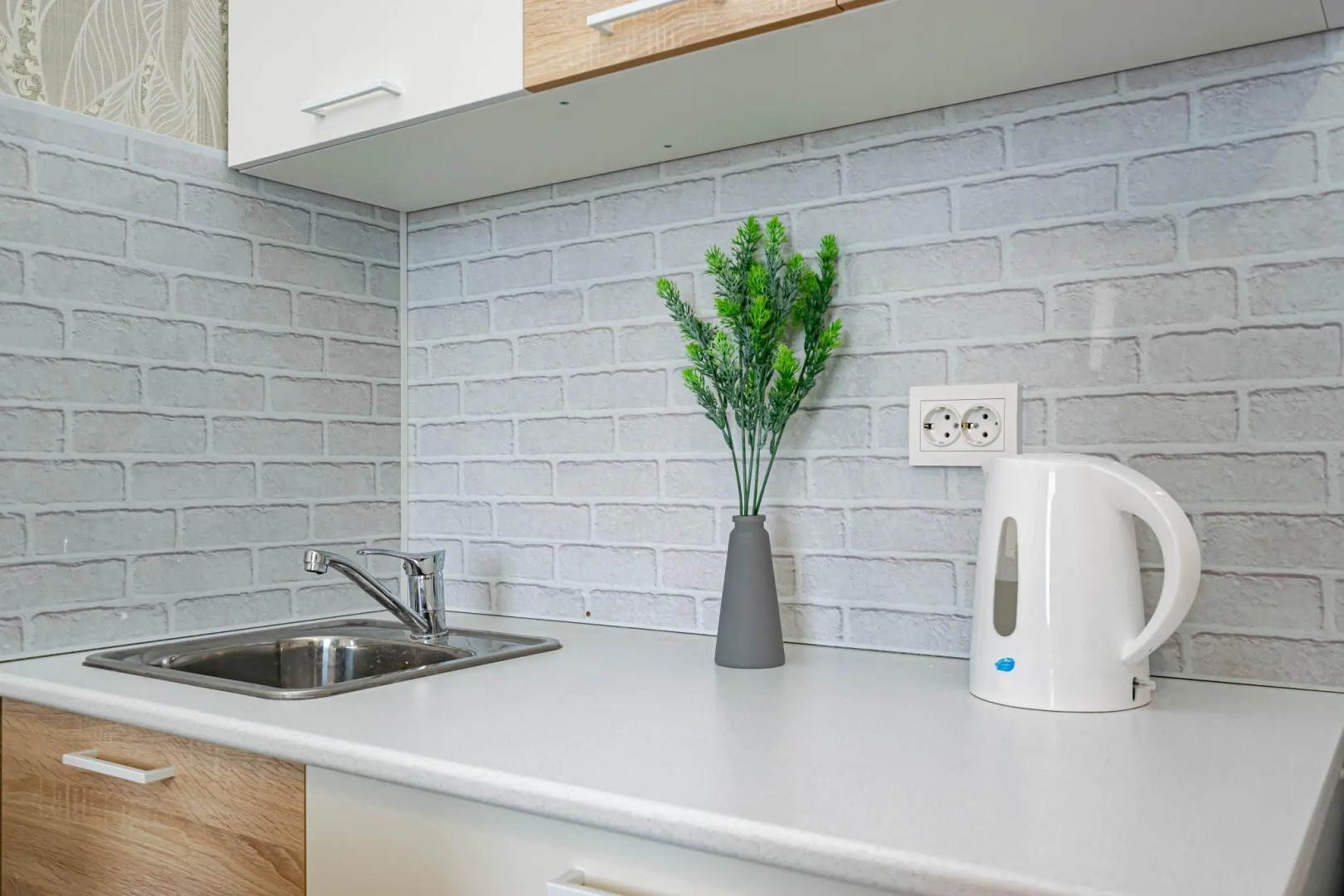 Cosmos (Космос) на улице Куйбышева