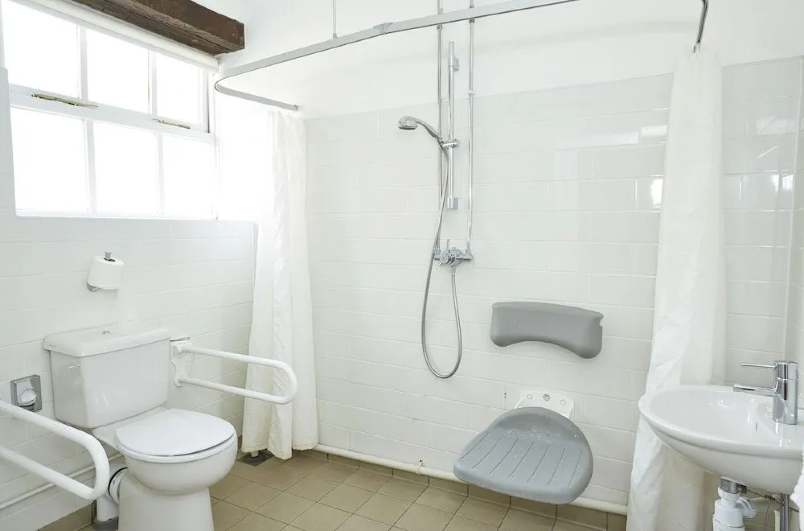 Hunters Hall Tetbury by Greene King Inns