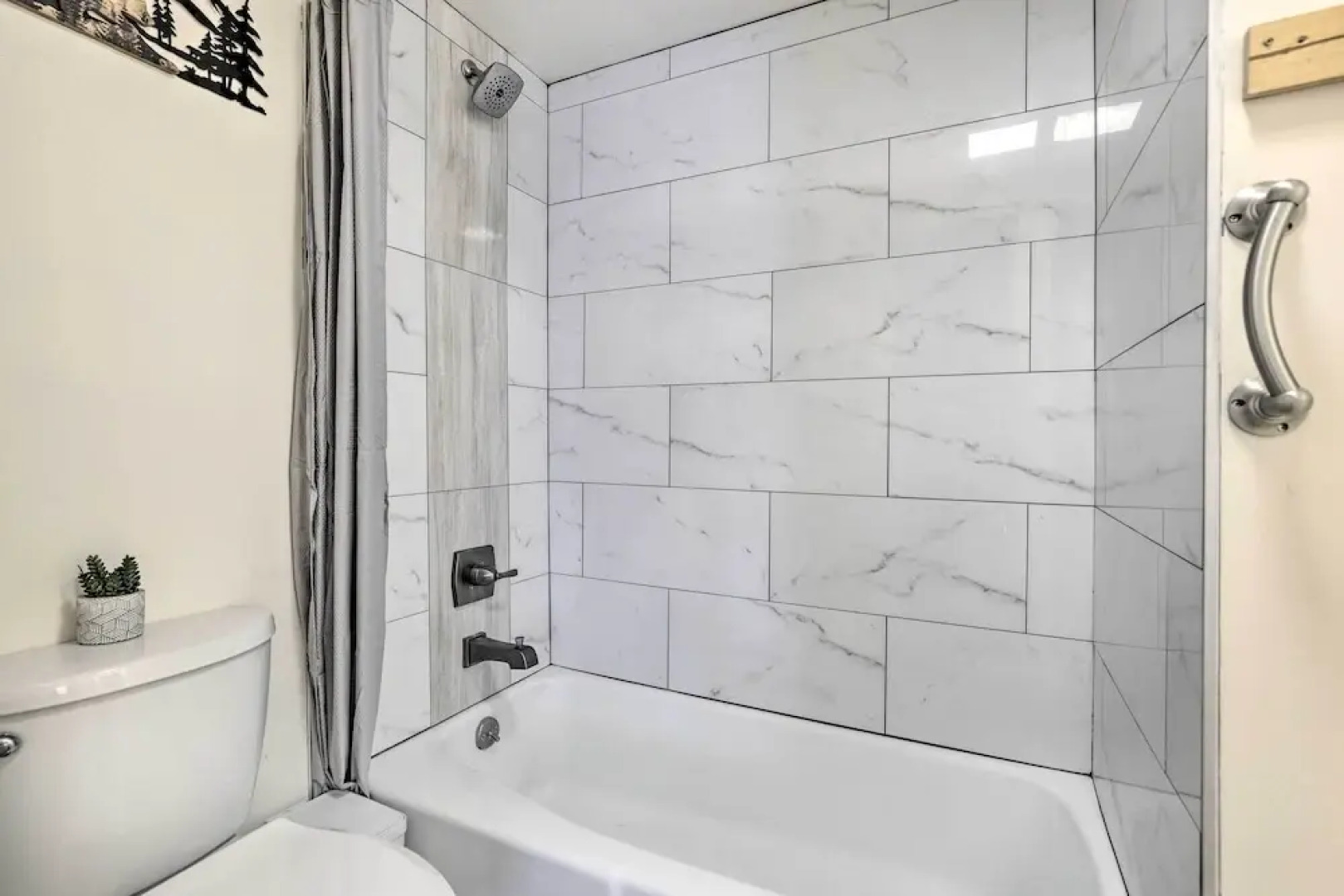 6 Mi to Keystone Resort: Cozy Lake Dillon Condo!