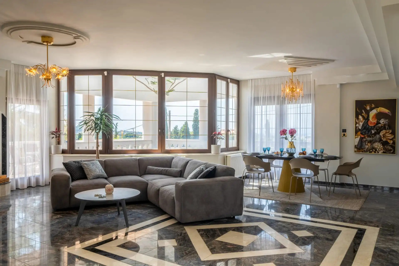 Red Rose Luxury Villa