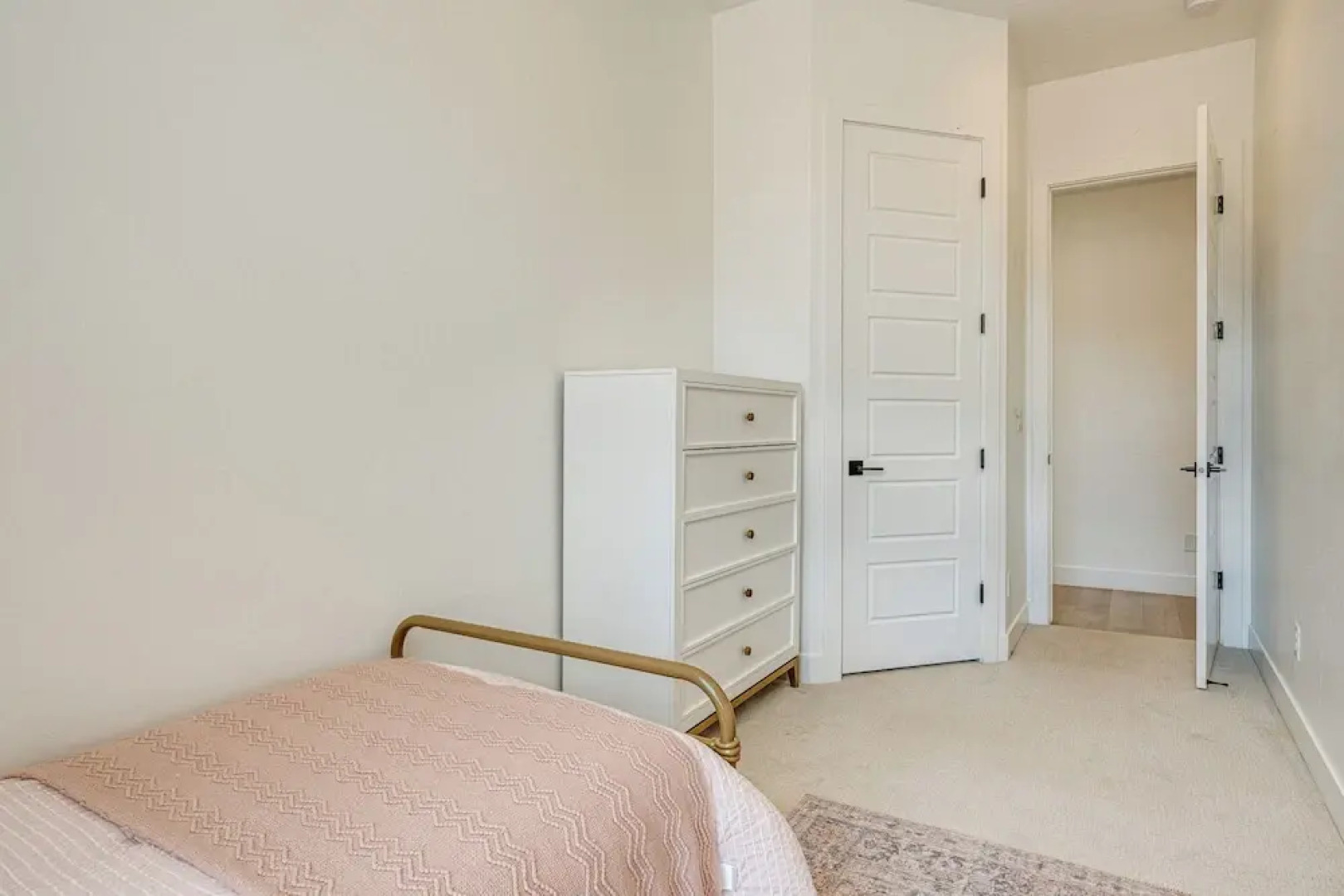 Gorgeous Kanab Home: Canyon Views & Pool Access!