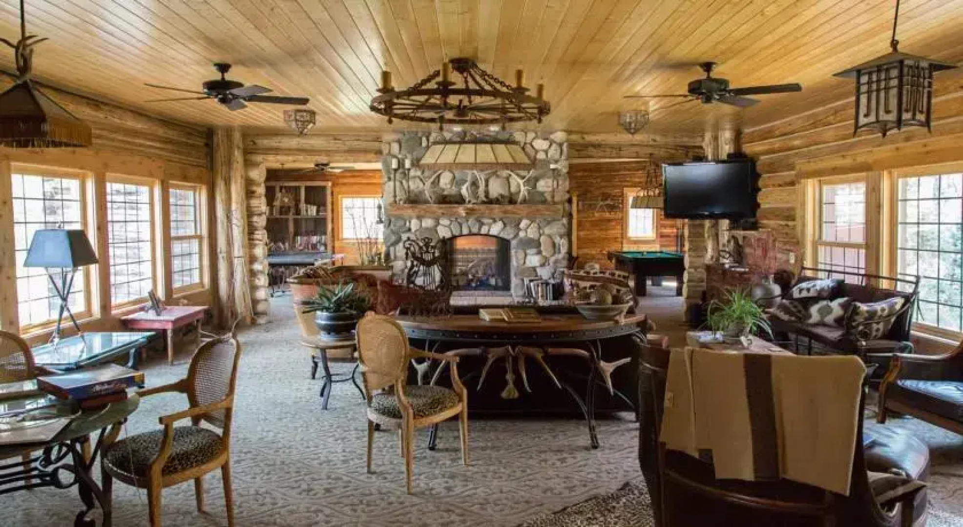 Medicine Bow Lodge