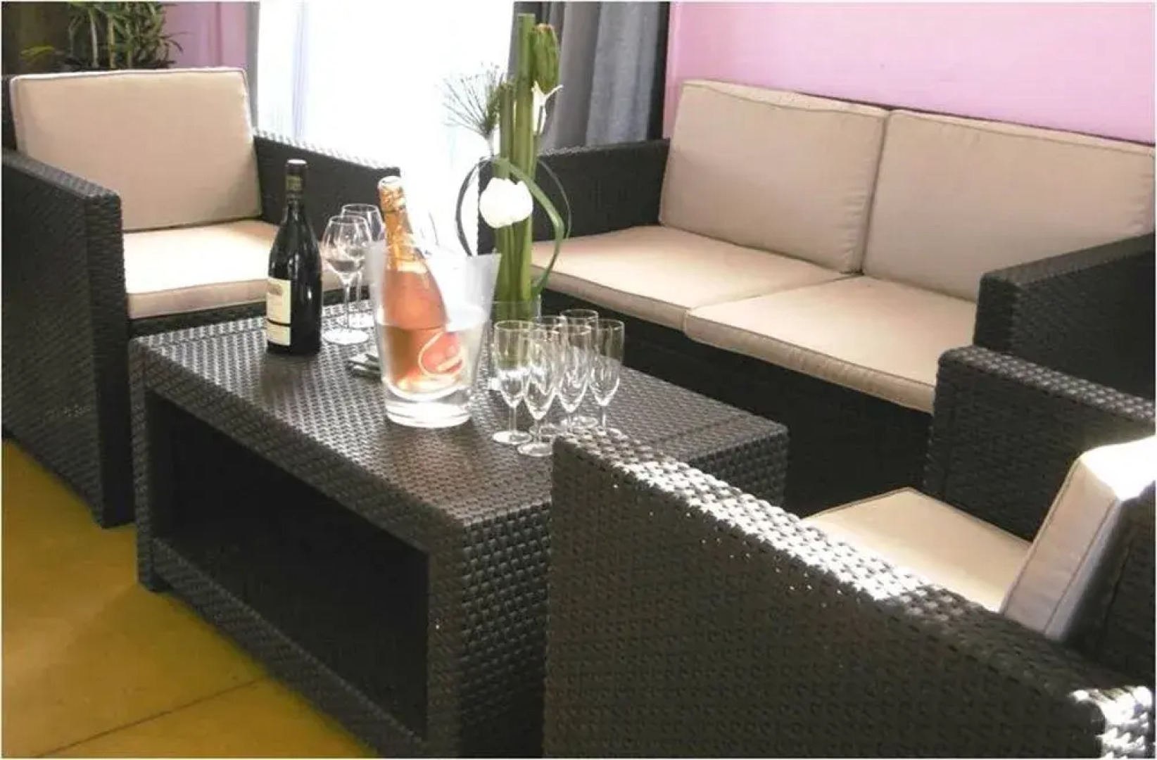 Le Milos Residence Hotel