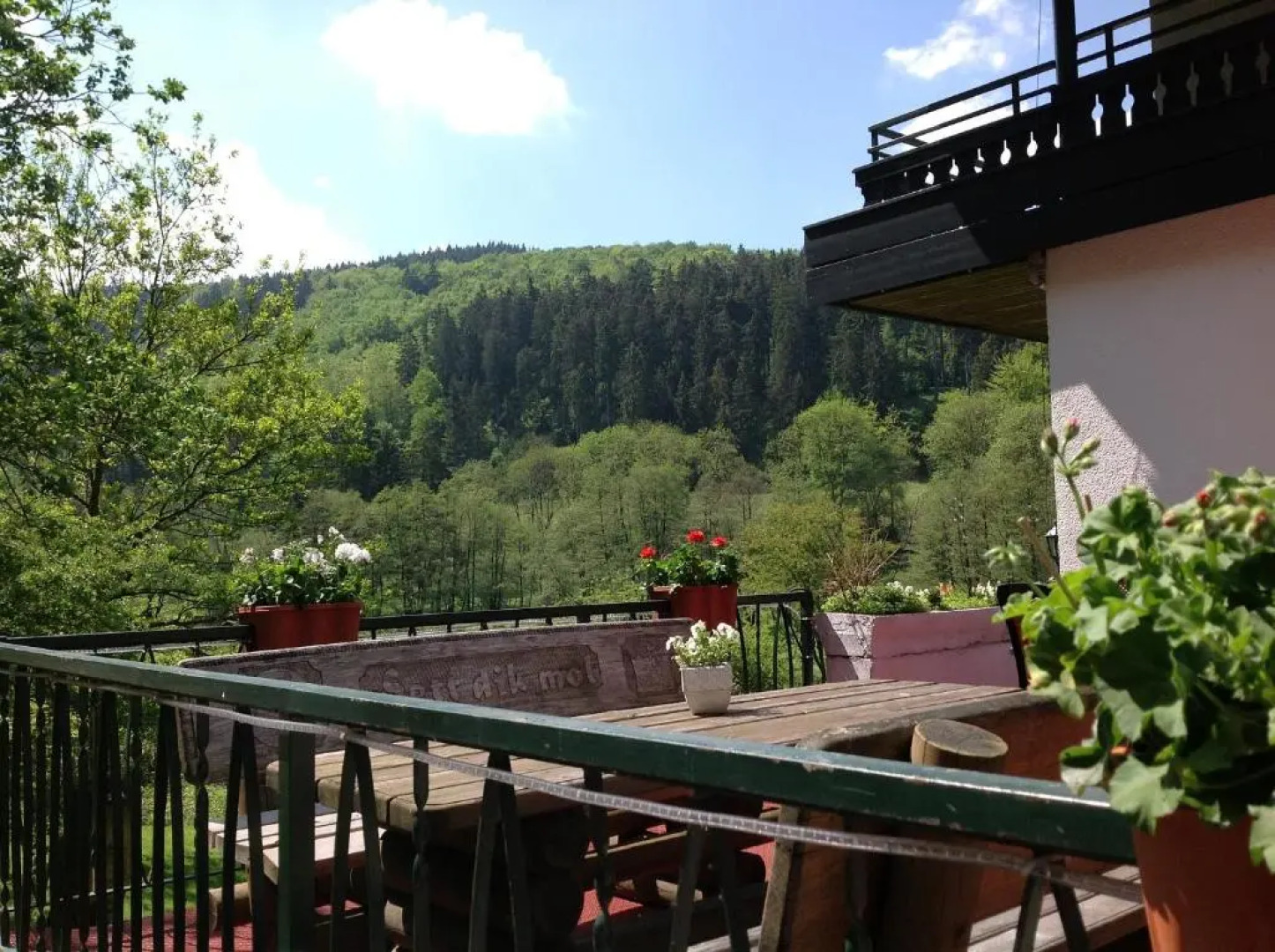 Hotel-Pension zum Paradies