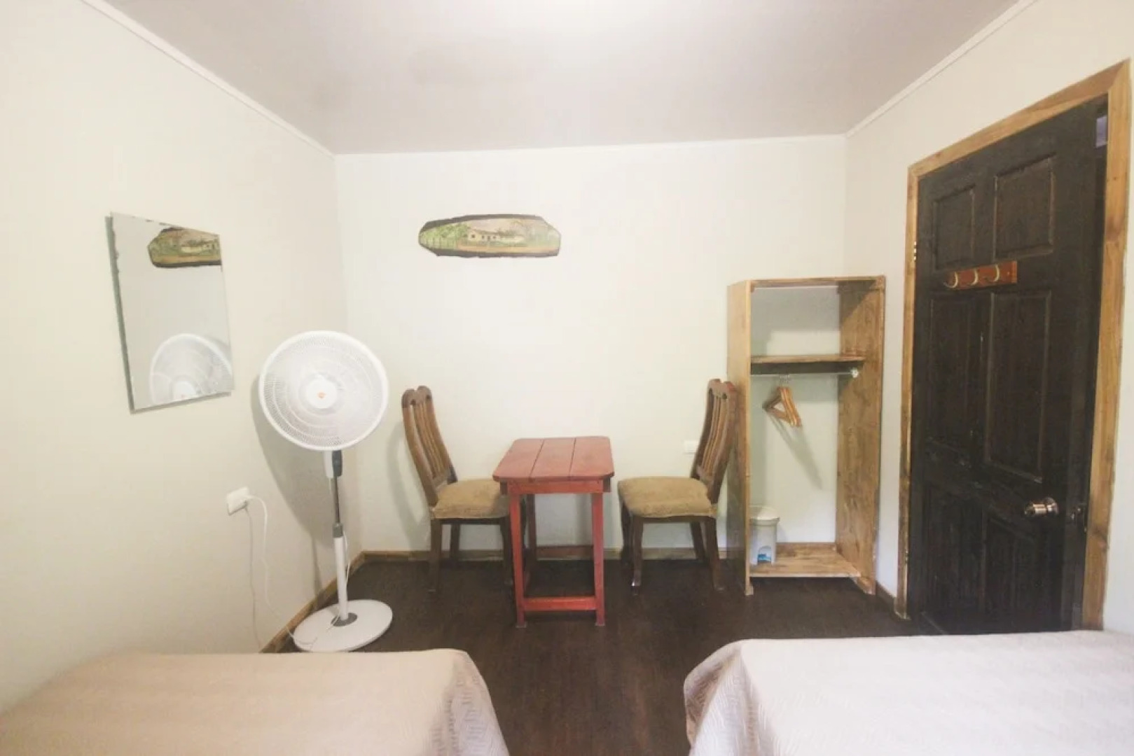 Casita & Tours Happy Feet