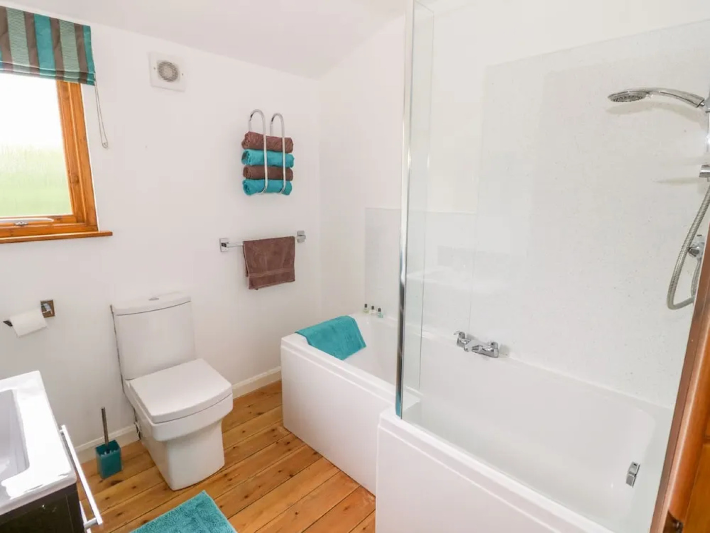 Log Cabin at Furlongs Farm