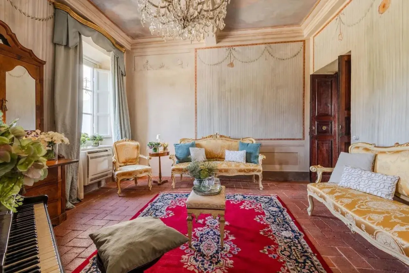 Villa Antica in Lucca