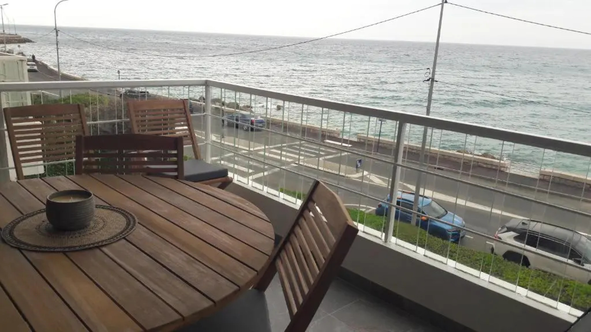 Splendide studio front de mer