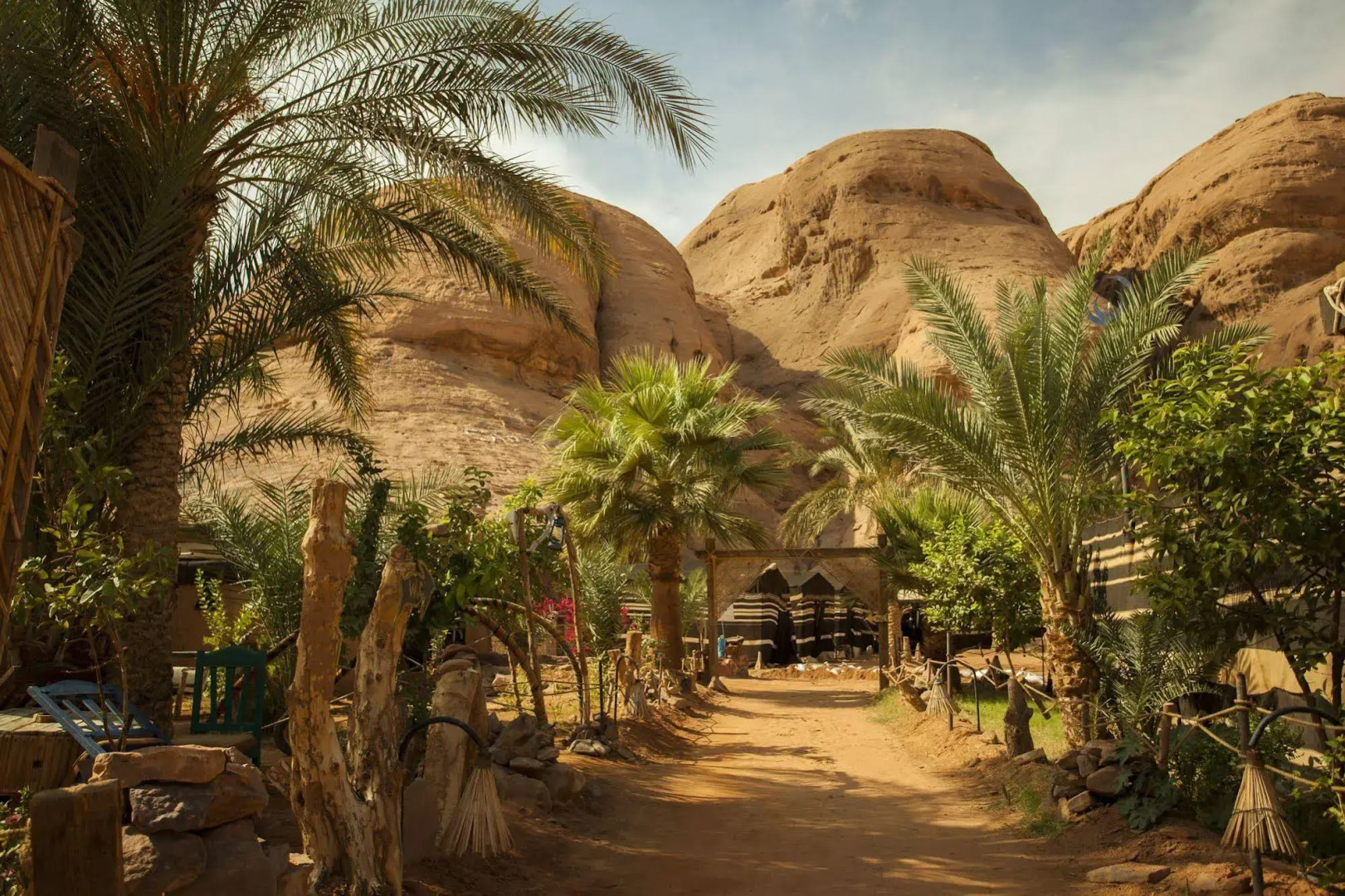 Captain's Desert Camp