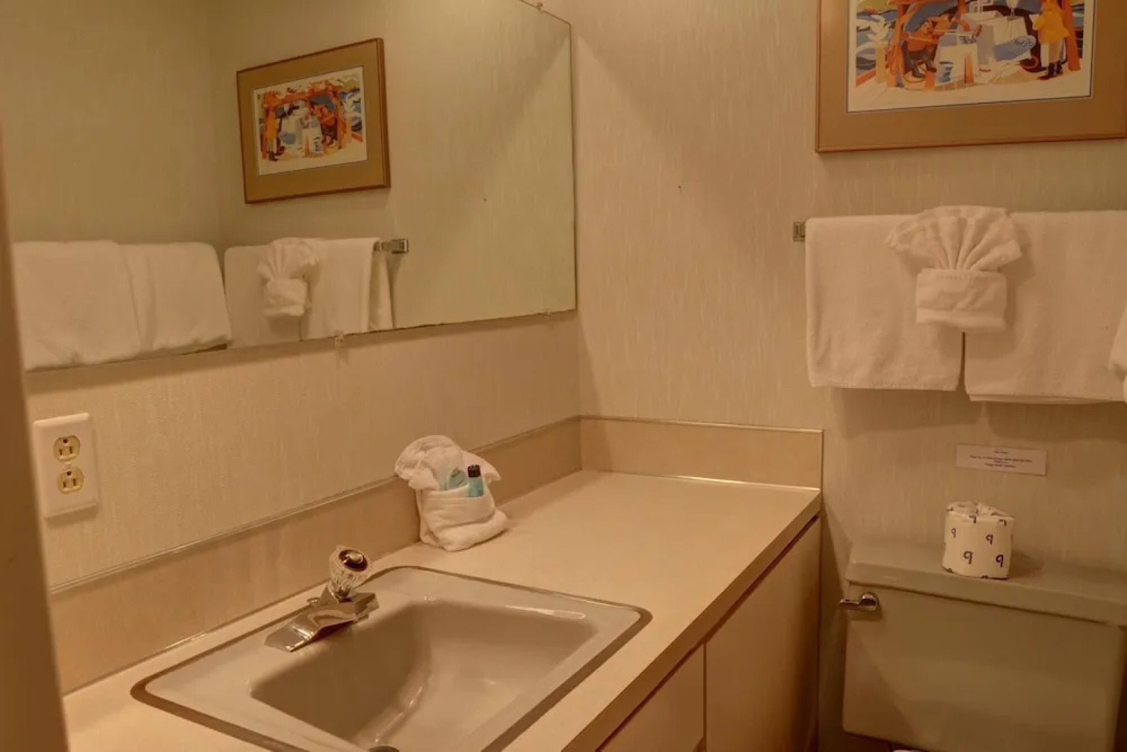 Pacific Sands Resort