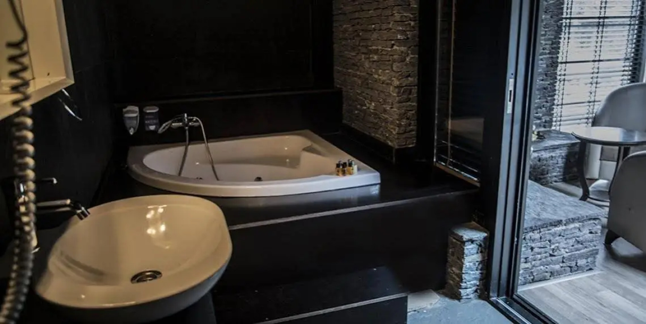 Green Blue Park Hotel