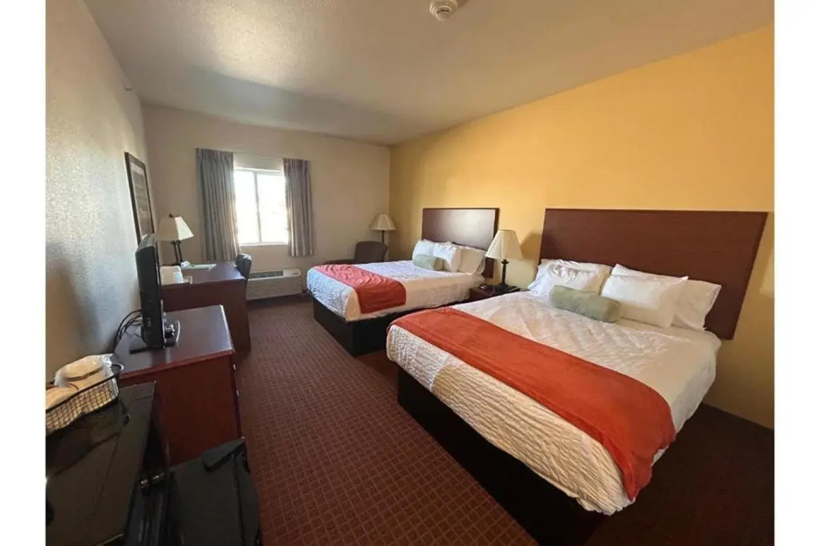 Rodeway Inn & Suites Hoisington