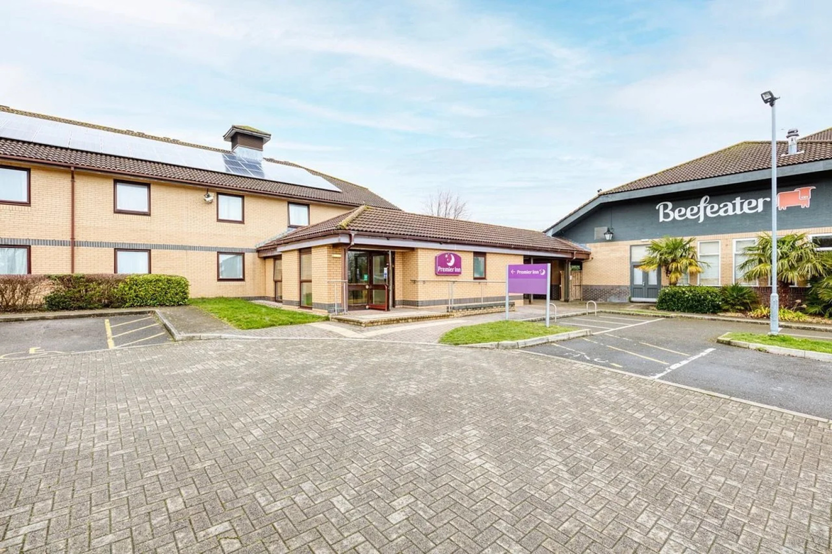 Premier Inn Basingstoke West